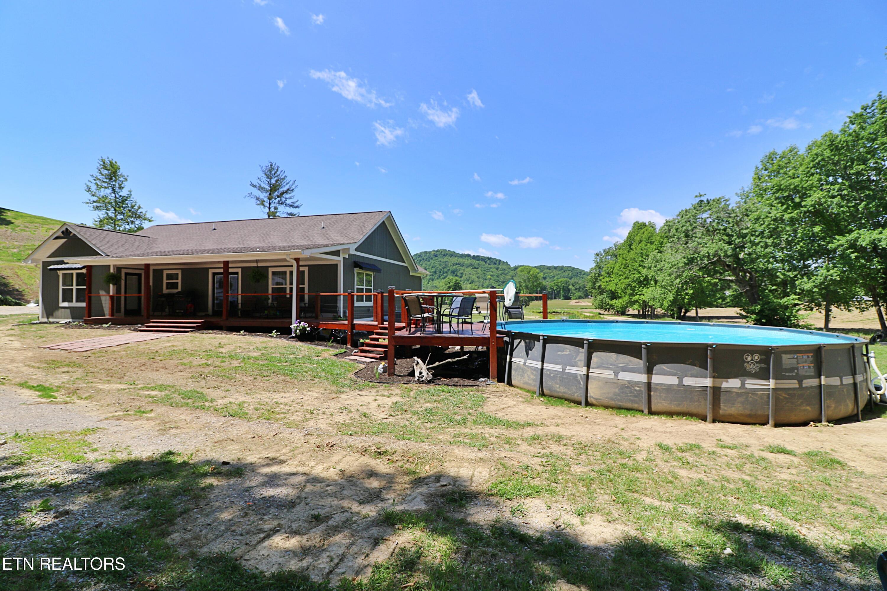 301 Lowin Fields Pvt Road Winfield TN 37892