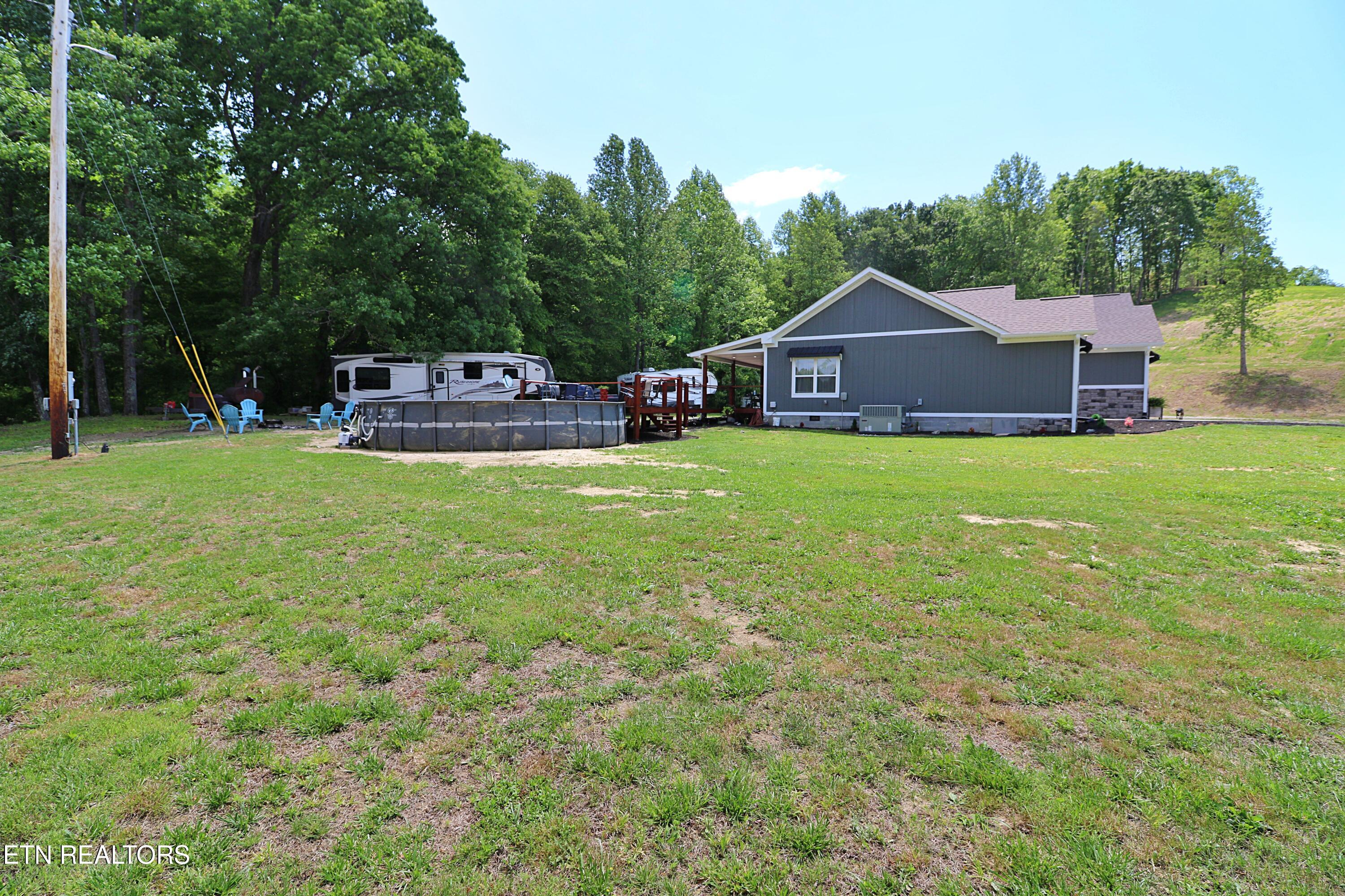 301 Lowin Fields Pvt Road Winfield TN 37892