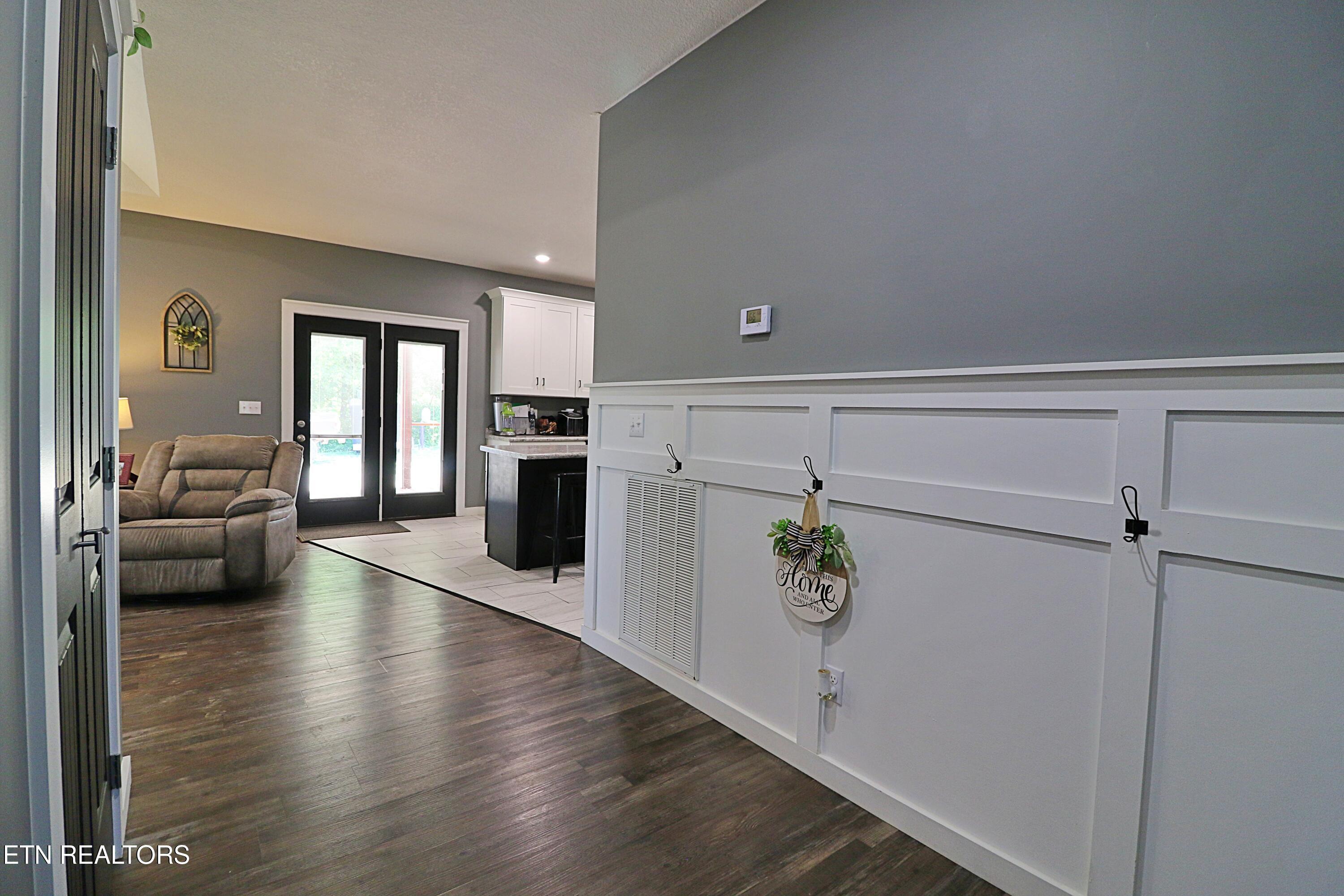 301 Lowin Fields Pvt Road Winfield TN 37892