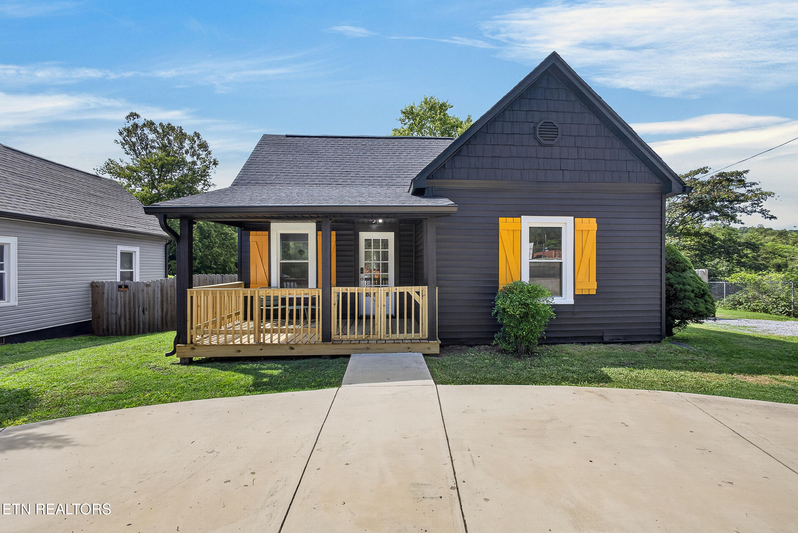 925 Maryville Pike Knoxville TN 37920