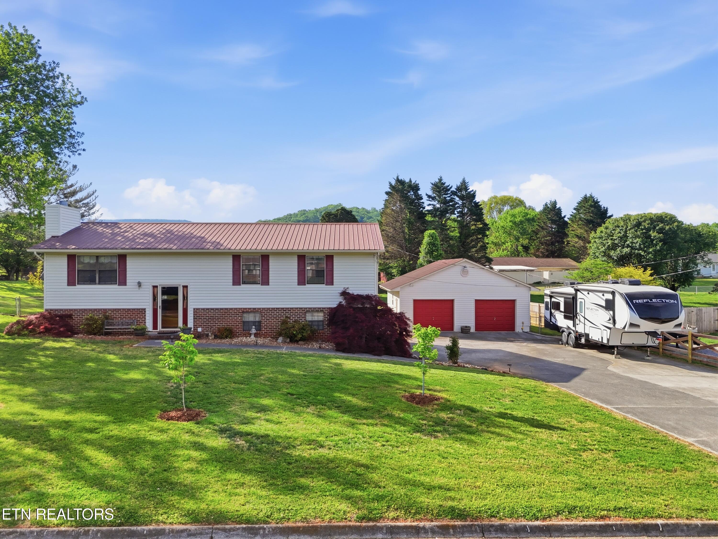 2022 Independence Drive Maryville TN 37803