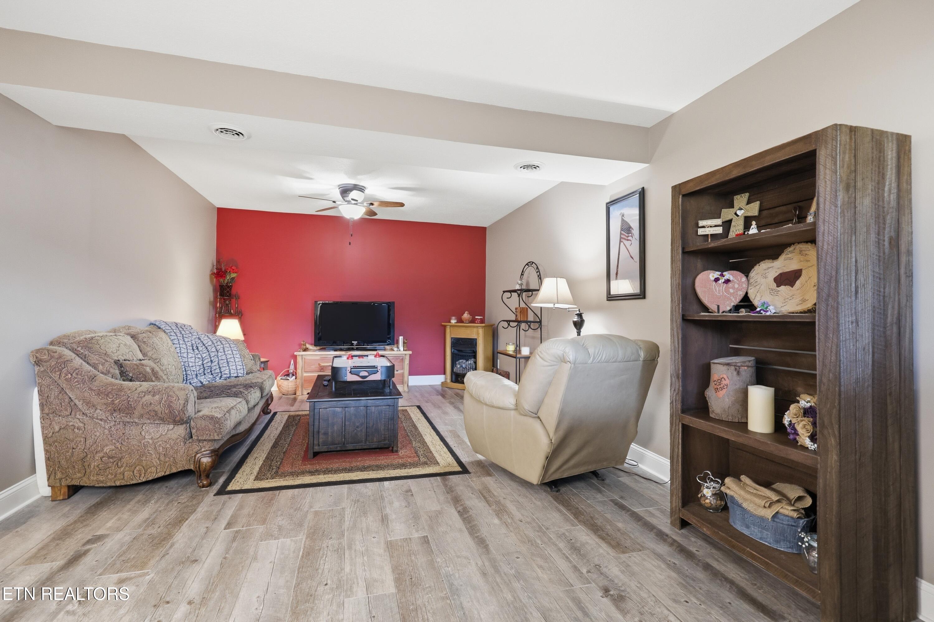 2022 Independence Drive Maryville TN 37803