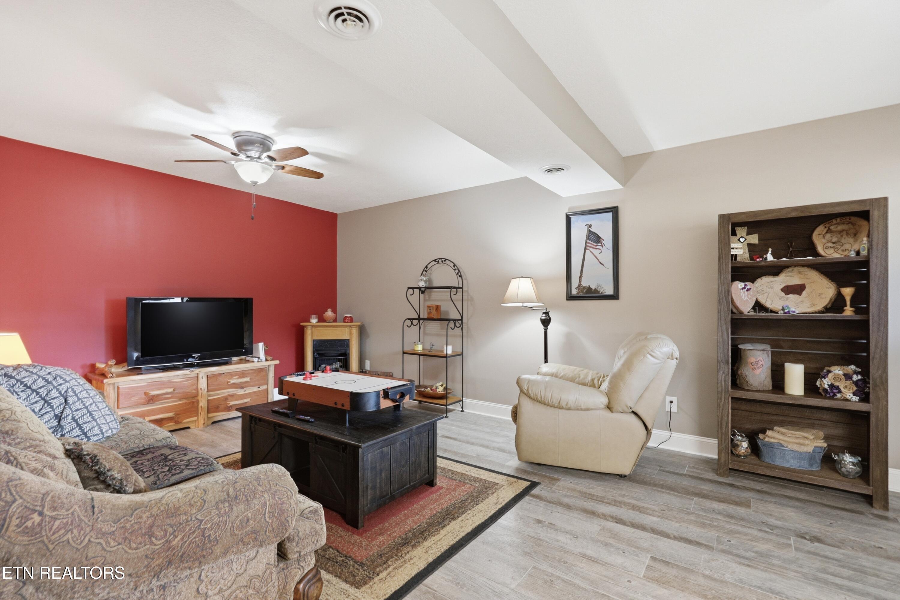 2022 Independence Drive Maryville TN 37803