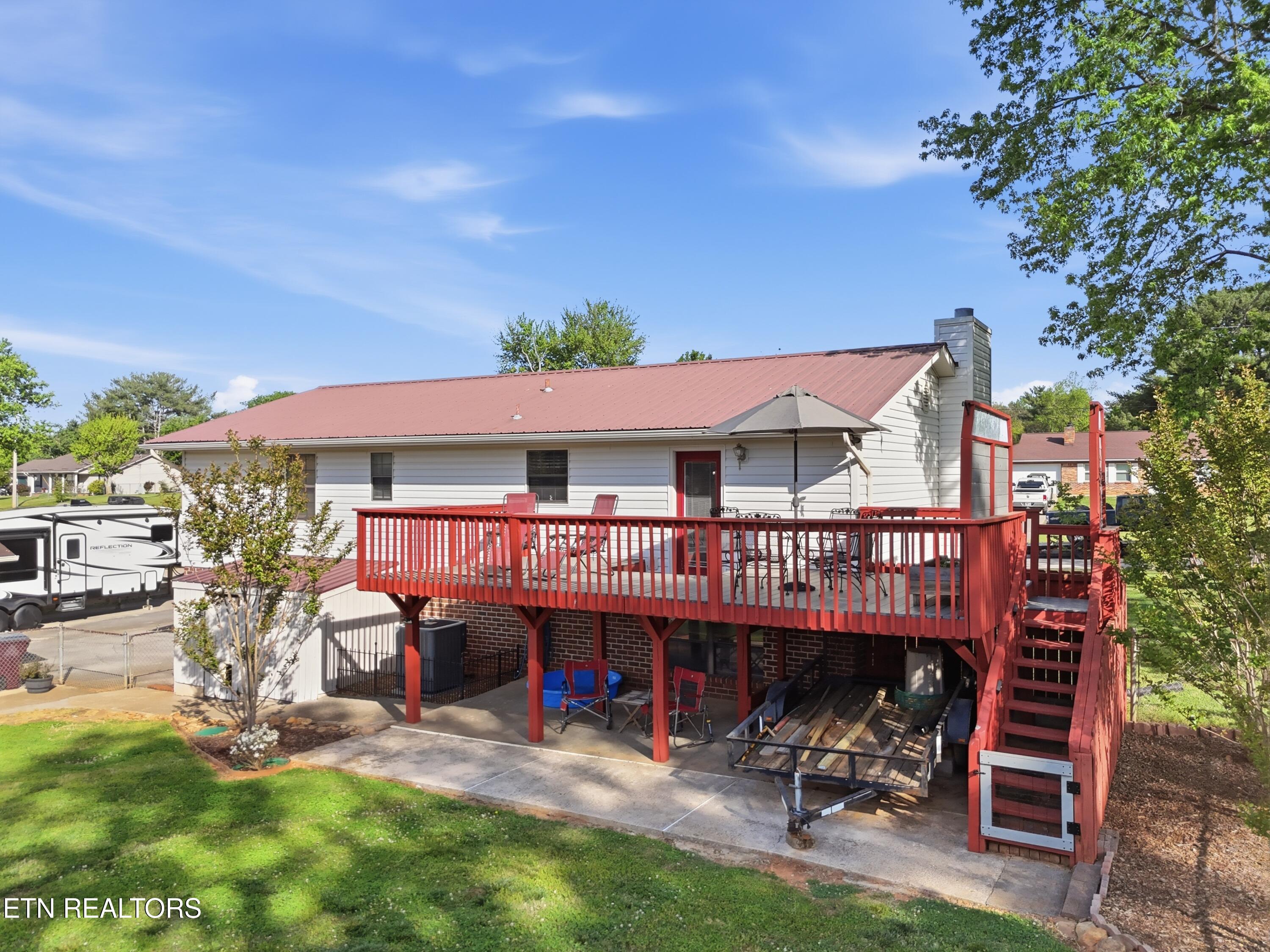 2022 Independence Drive Maryville TN 37803