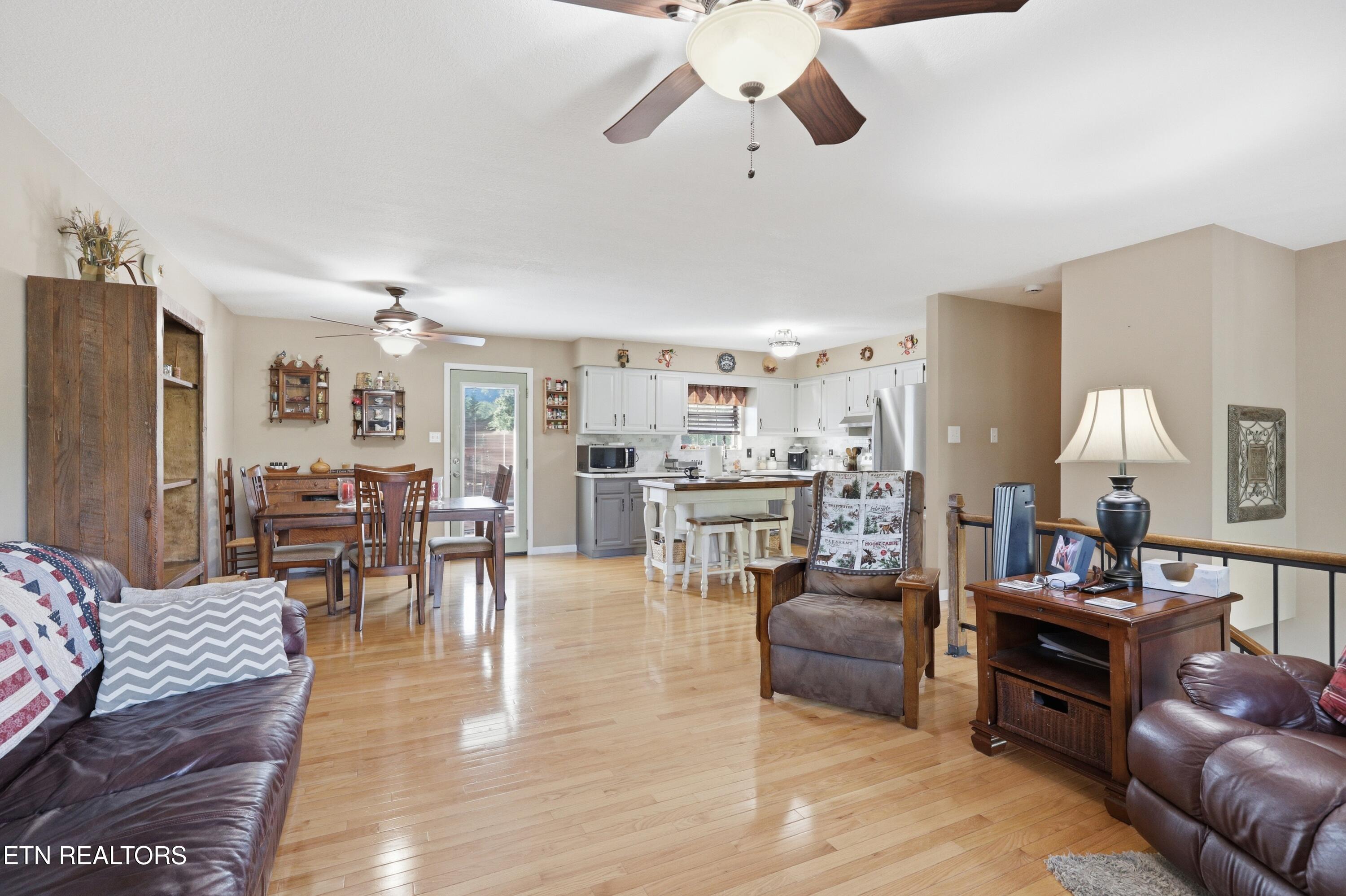 2022 Independence Drive Maryville TN 37803