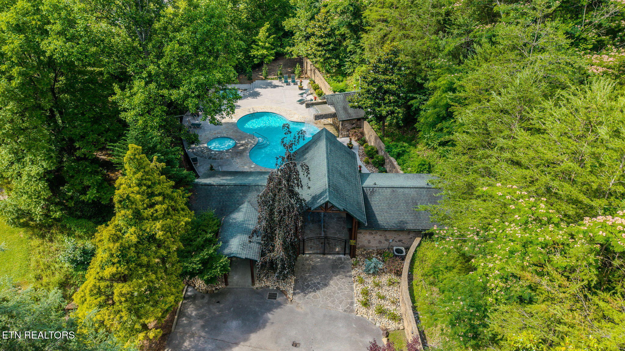 830 Great Smoky Way Gatlinburg TN 37738
