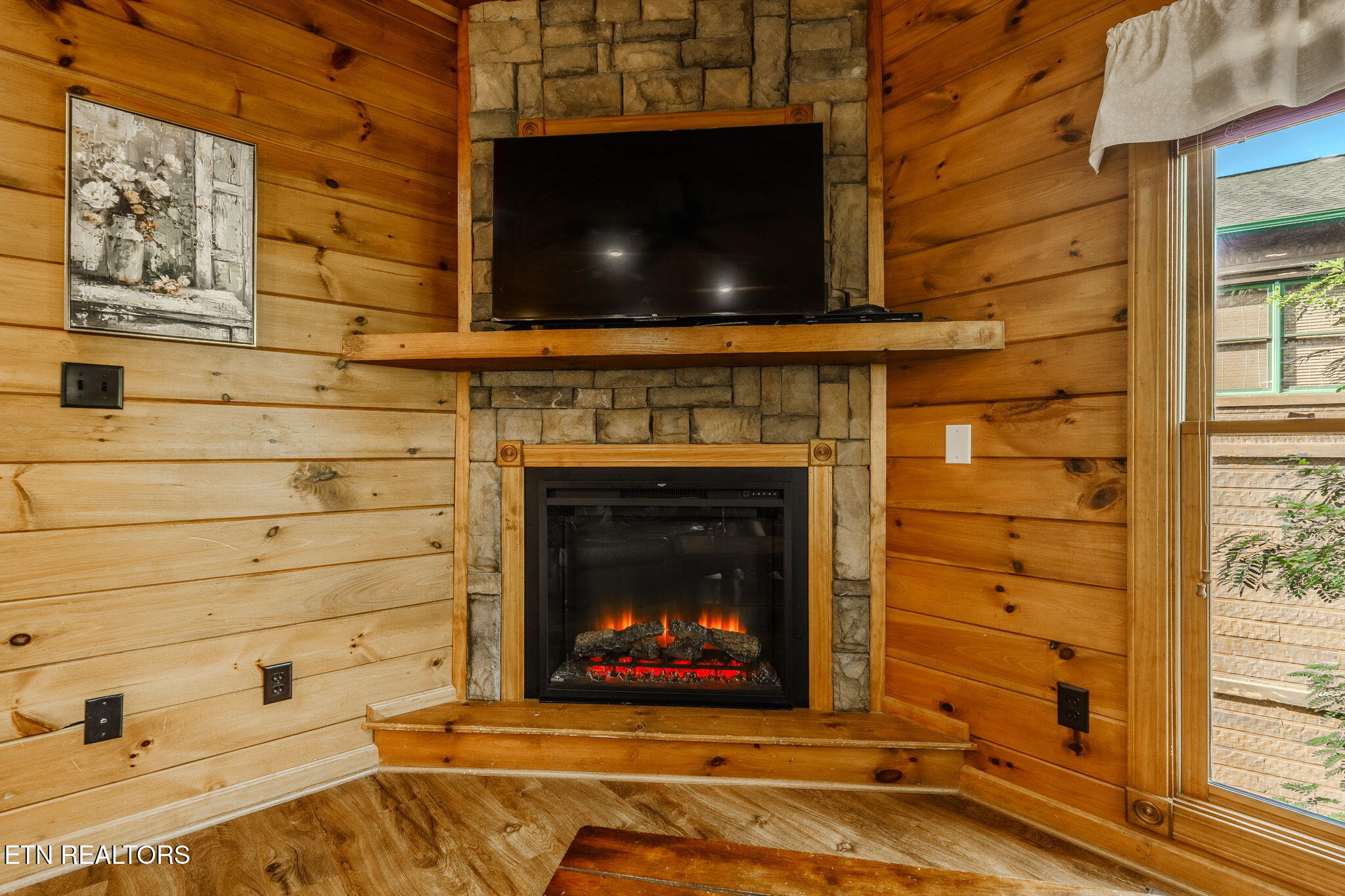 830 Great Smoky Way Gatlinburg TN 37738