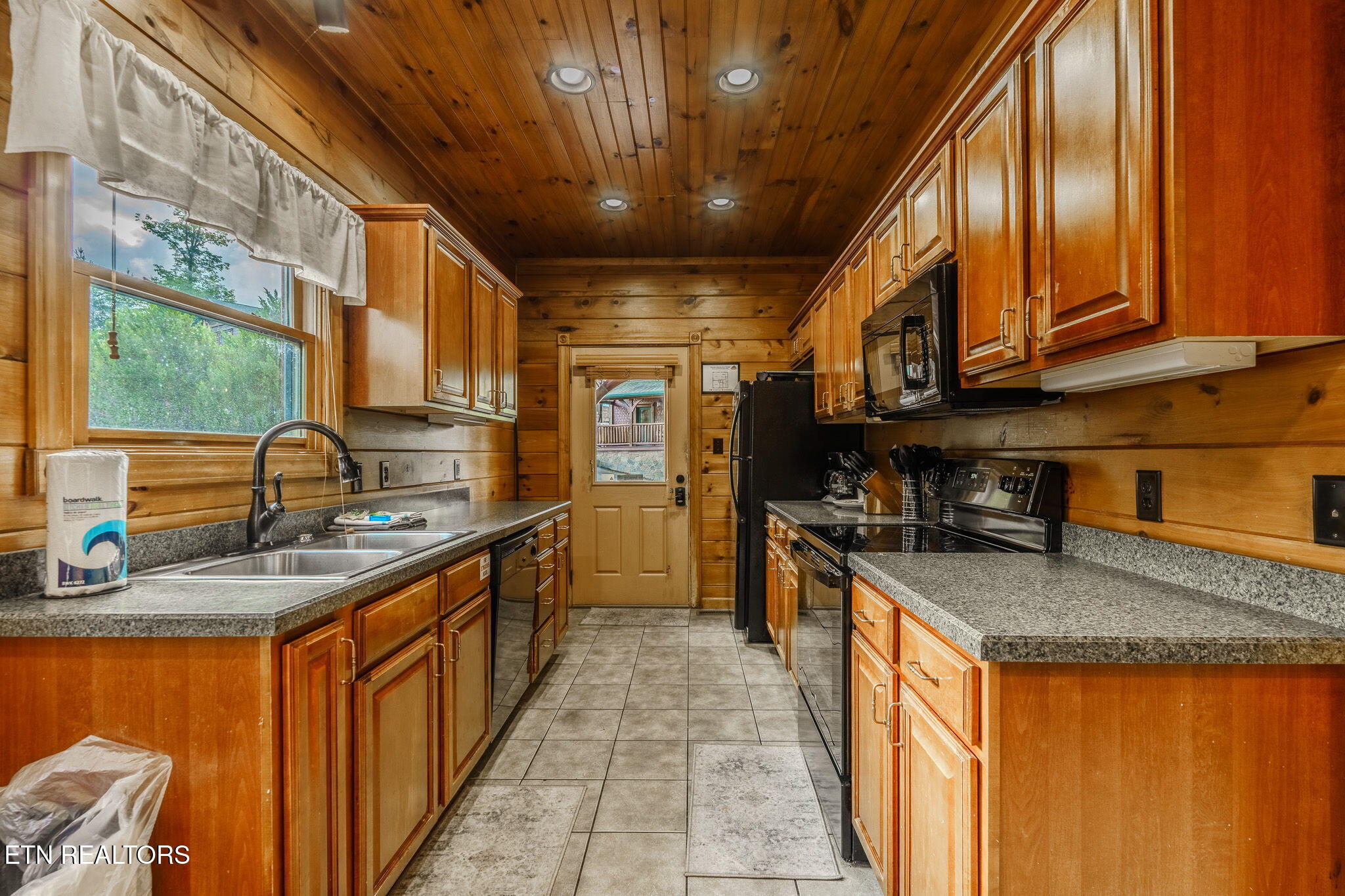830 Great Smoky Way Gatlinburg TN 37738