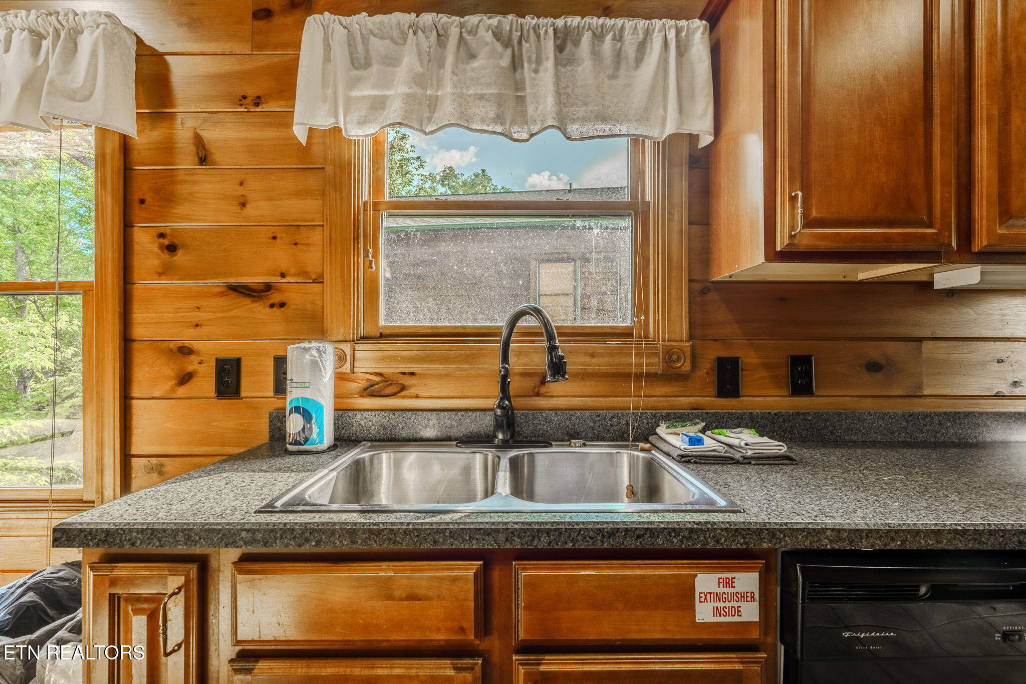 830 Great Smoky Way Gatlinburg TN 37738
