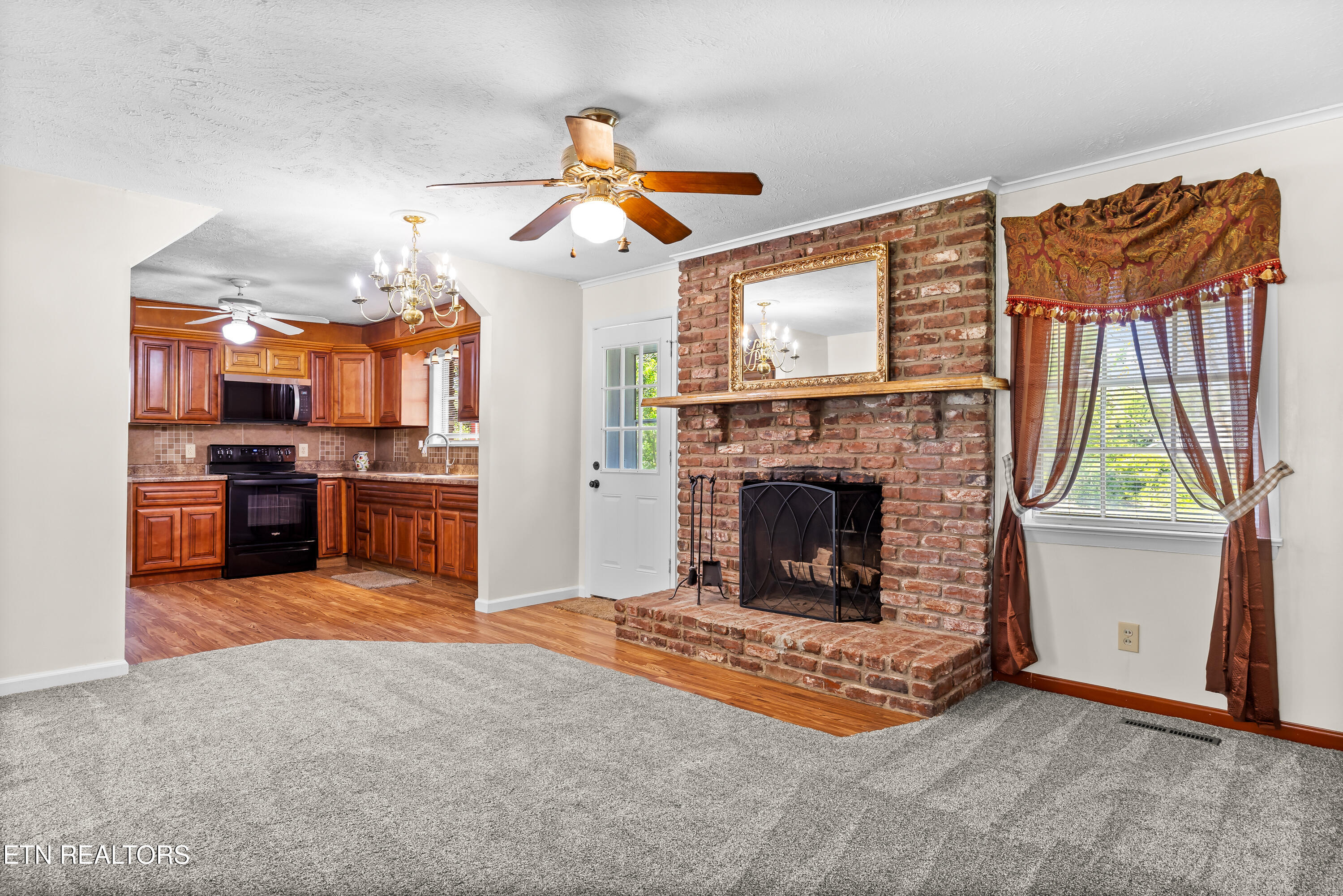 4209 Doris Circle Knoxville TN 37918