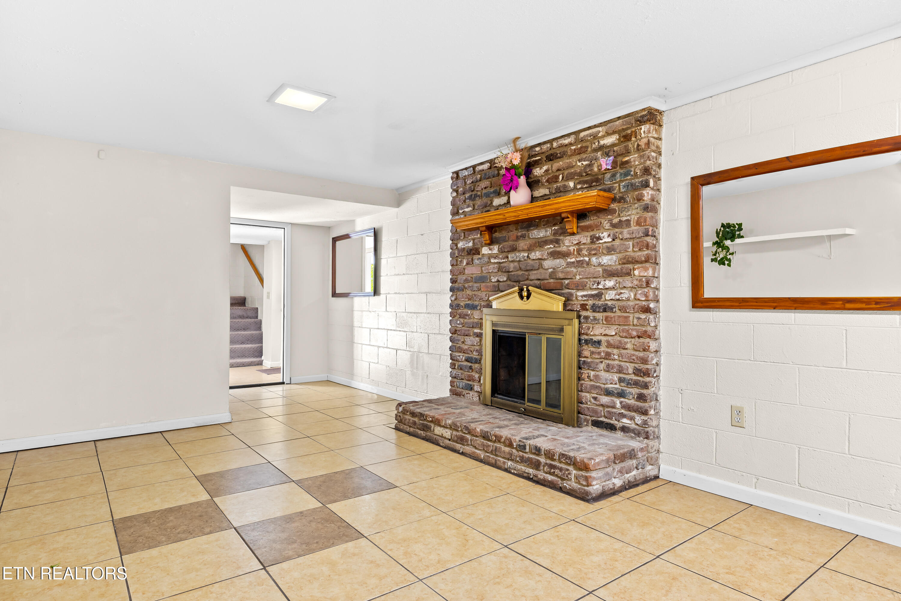 4209 Doris Circle Knoxville TN 37918