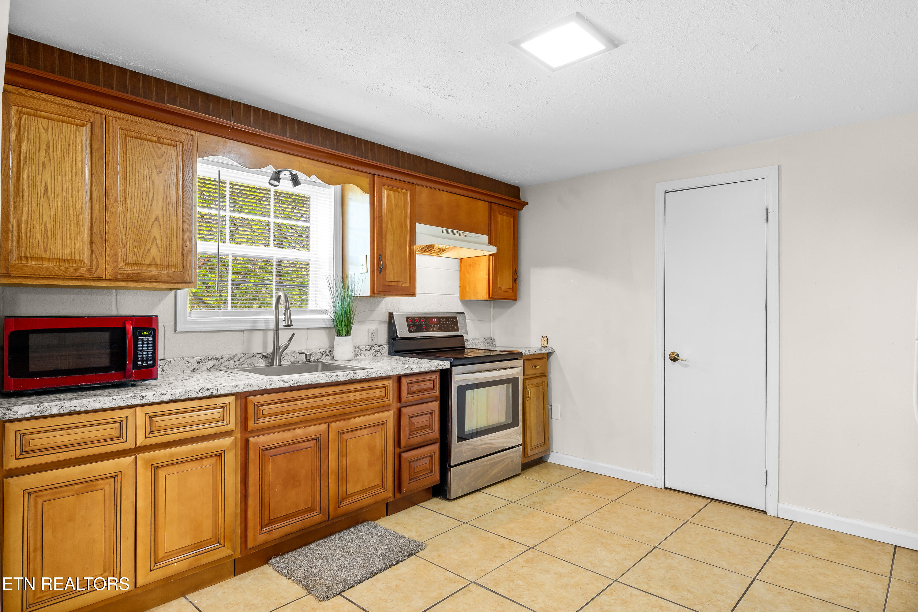 4209 Doris Circle Knoxville TN 37918