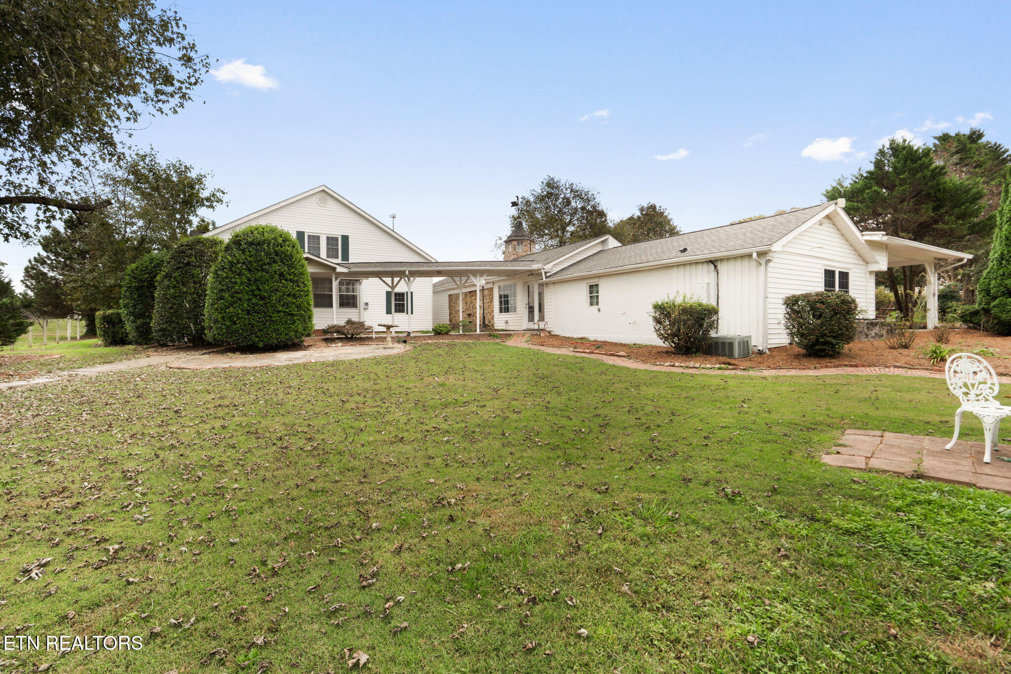 852 County Road 422 Englewood TN 37329