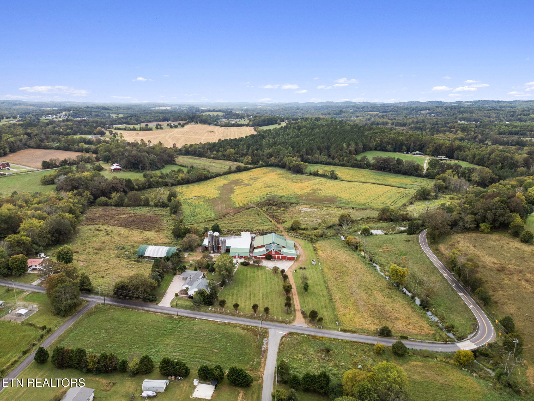 852 County Road 422 Englewood TN 37329