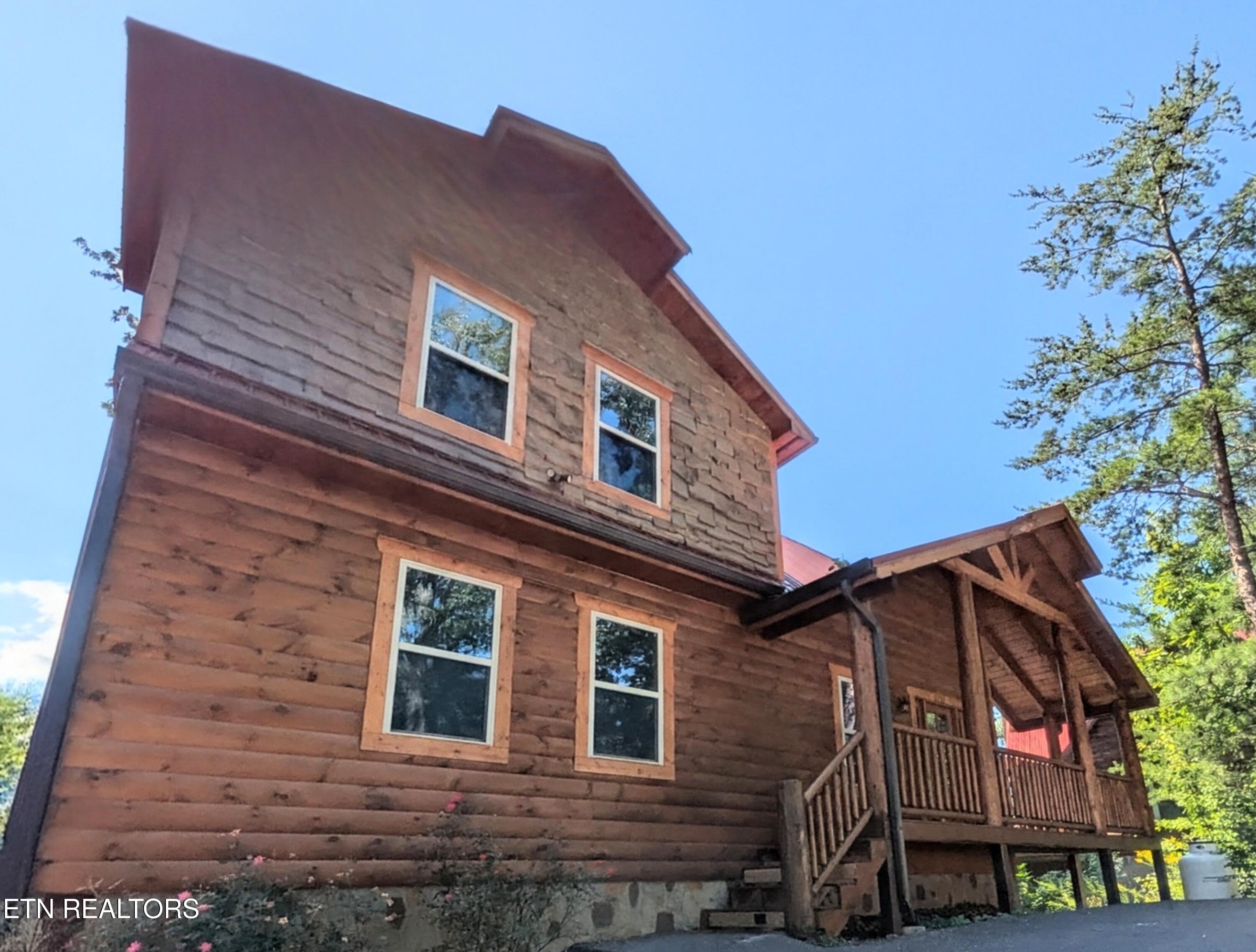 2152 E View Drive Sevierville TN 37876