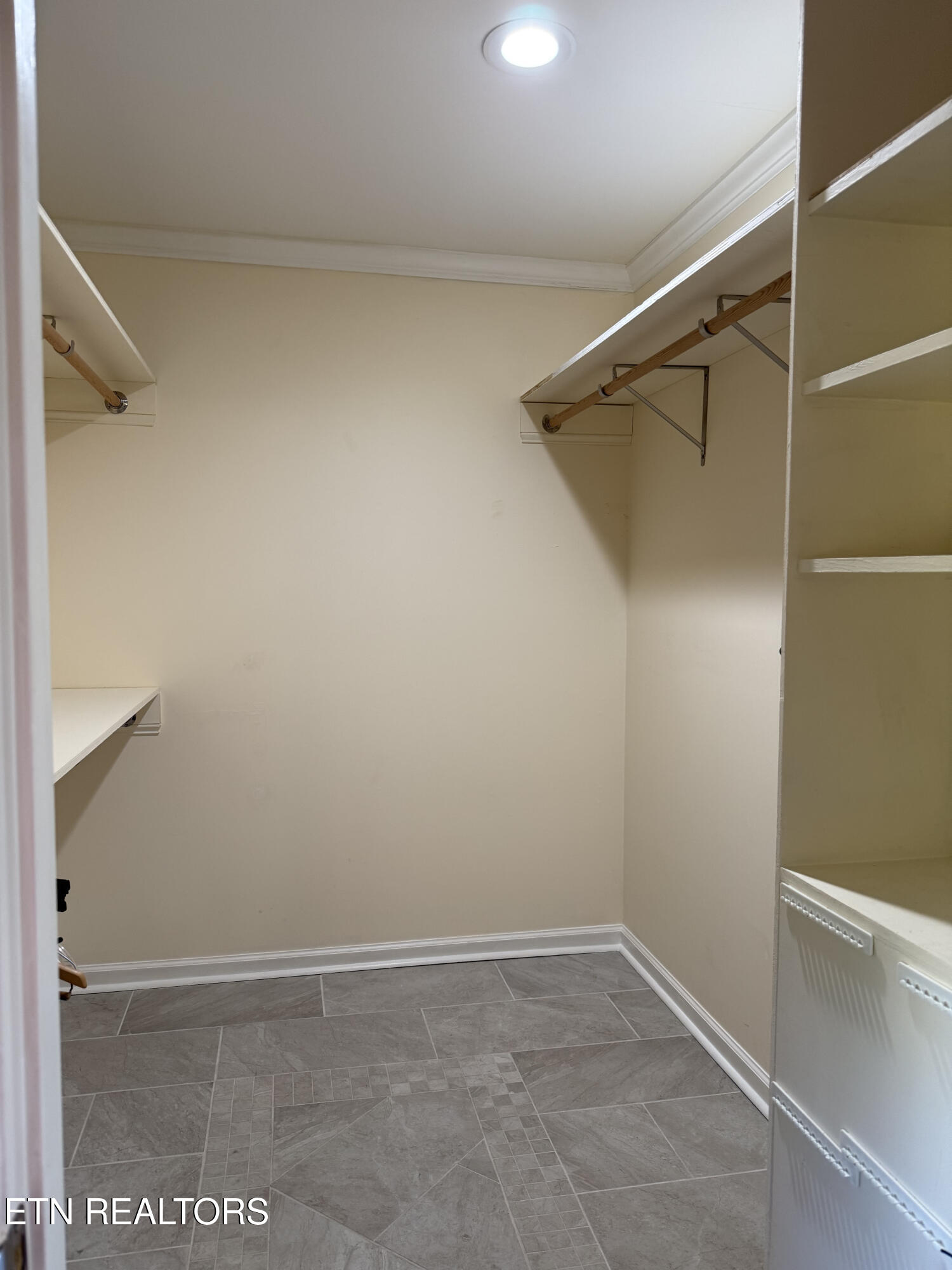 3524 Pinewood Place Kingsport TN 37664