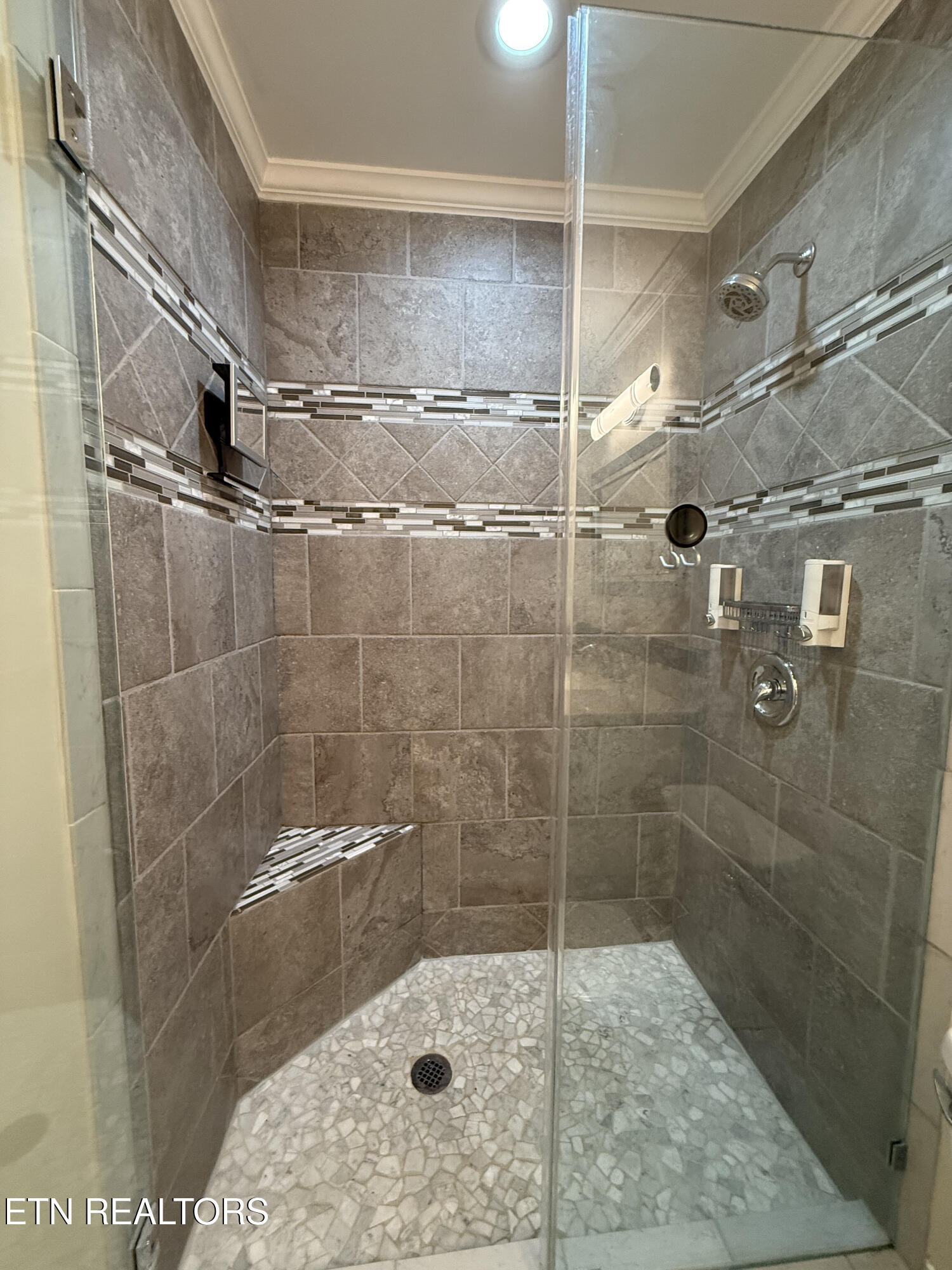 3524 Pinewood Place Kingsport TN 37664