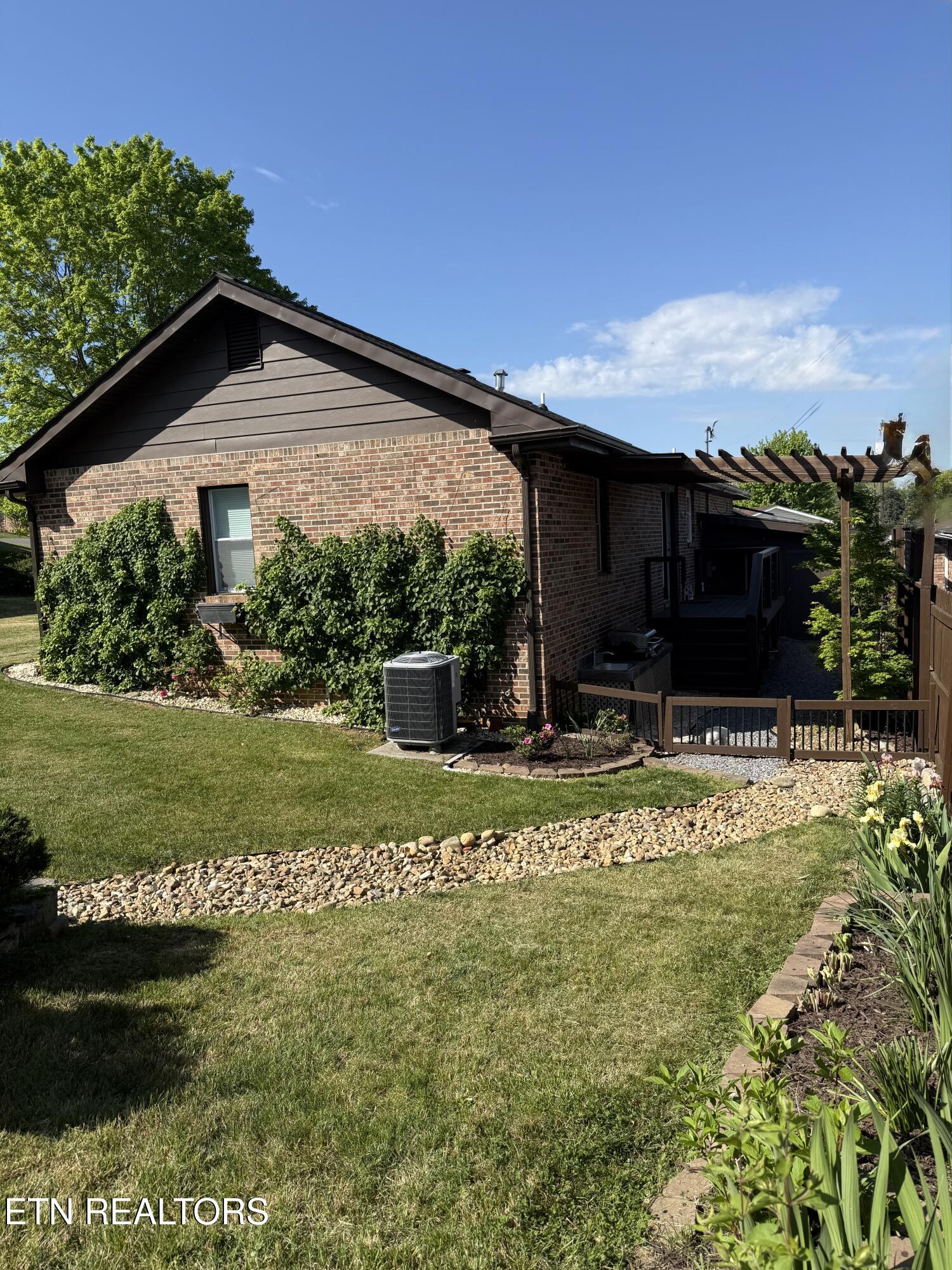 3524 Pinewood Place Kingsport TN 37664