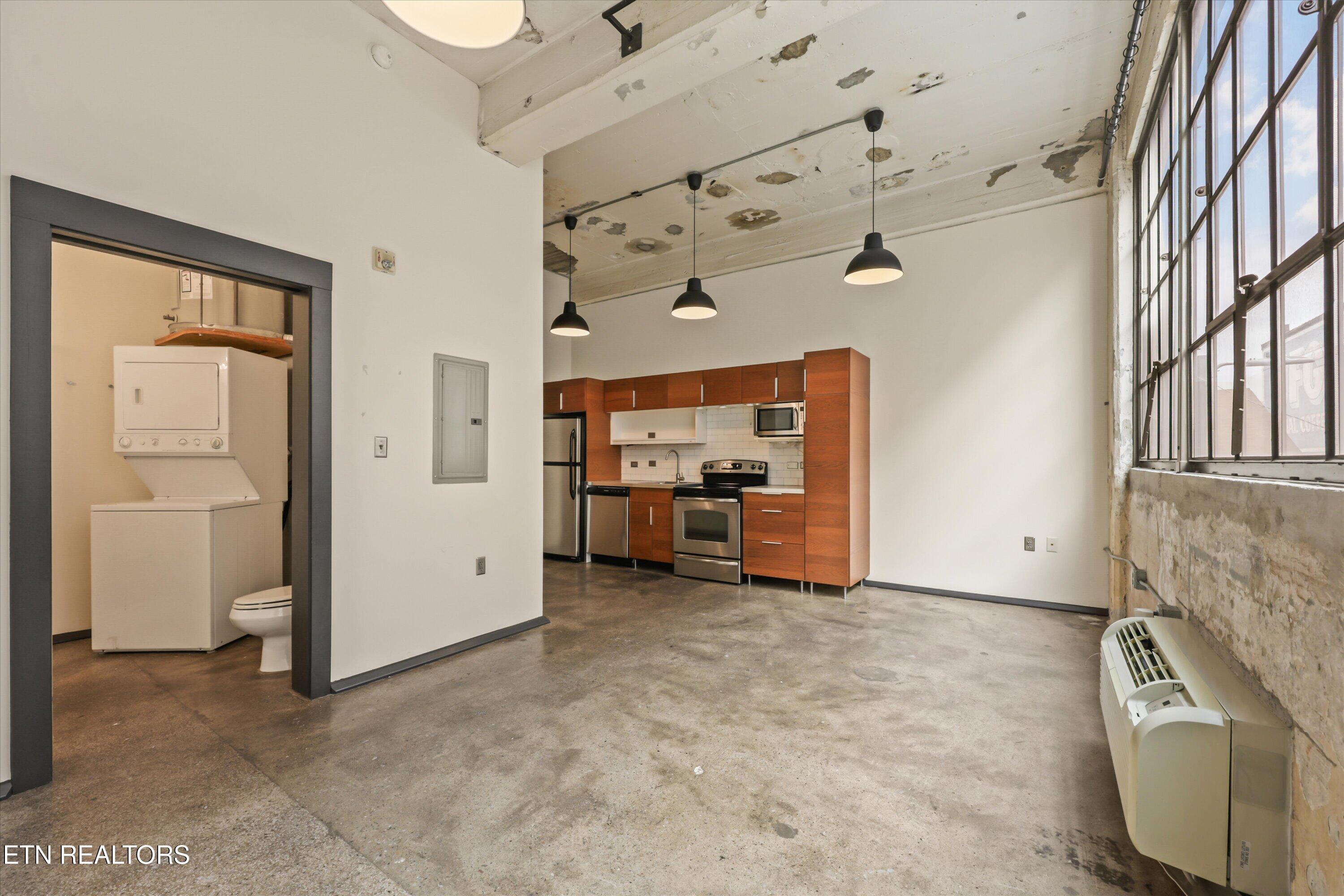 200 W Jackson Avenue Knoxville TN 37902