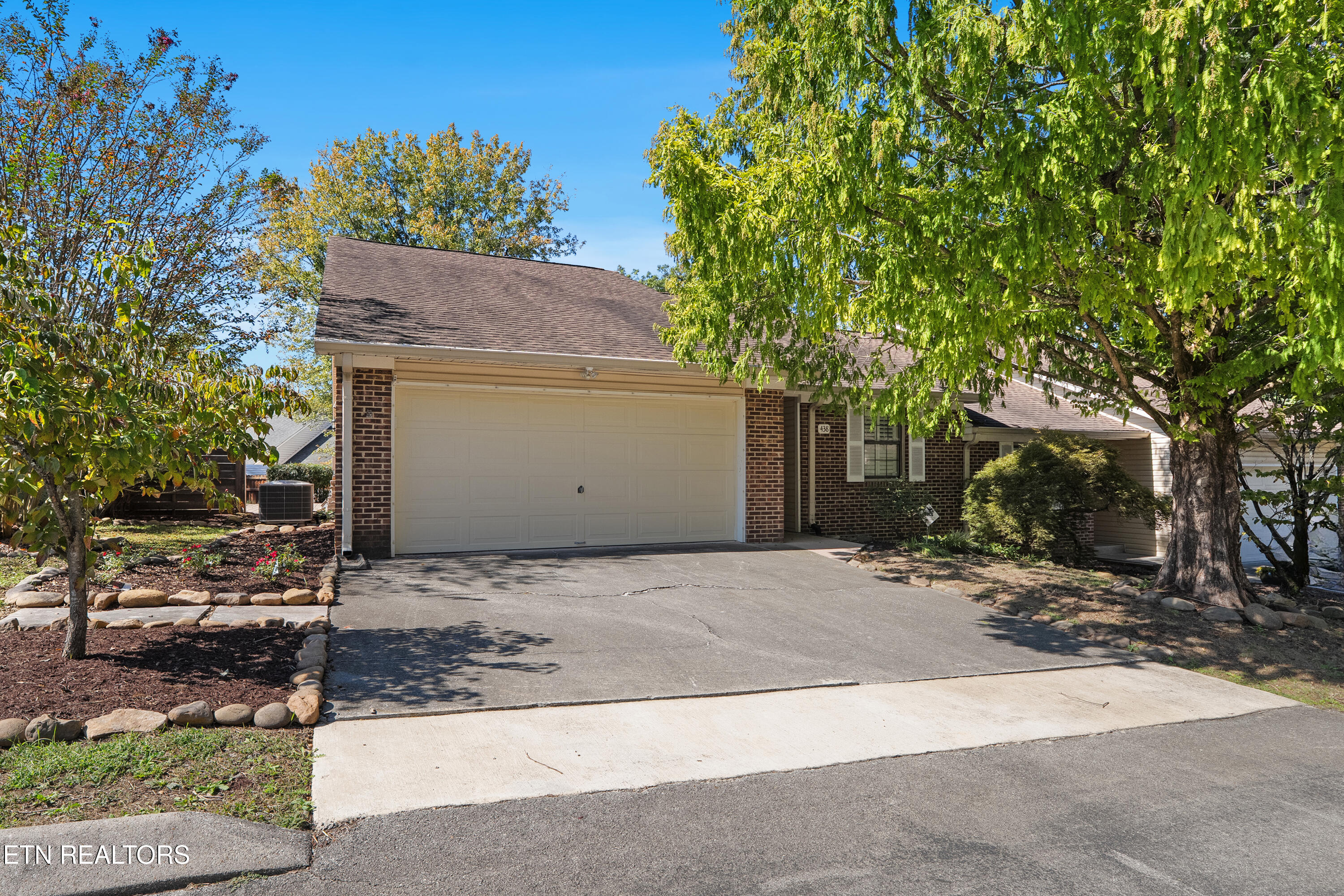 438 Amanda Circle Knoxville TN 37922