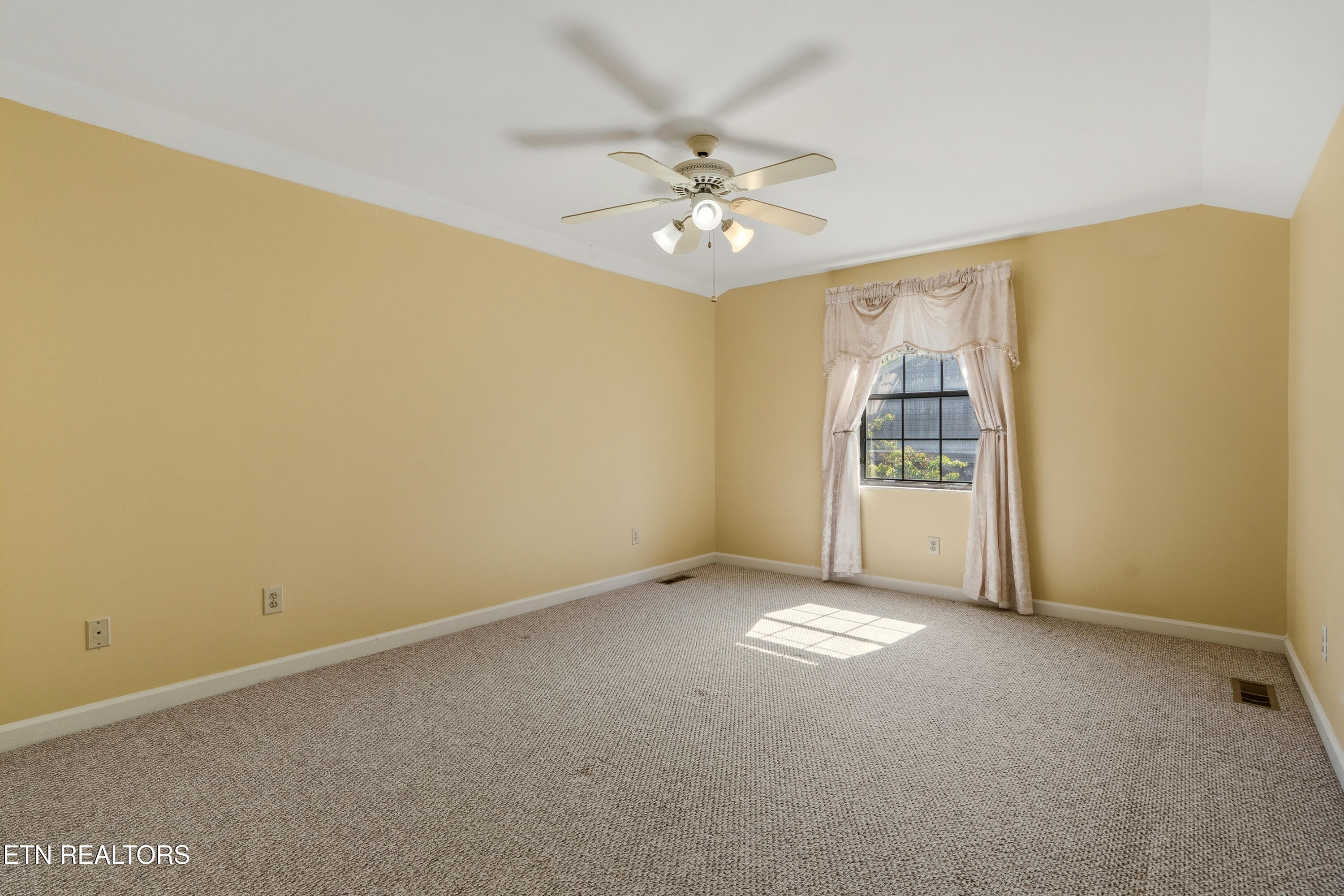 438 Amanda Circle Knoxville TN 37922