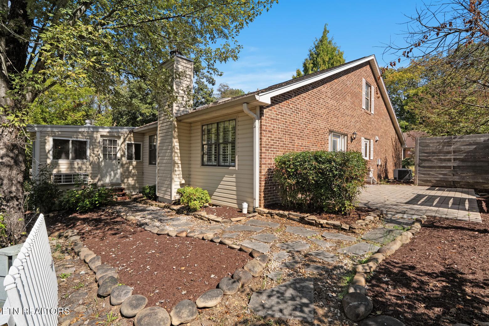 438 Amanda Circle Knoxville TN 37922