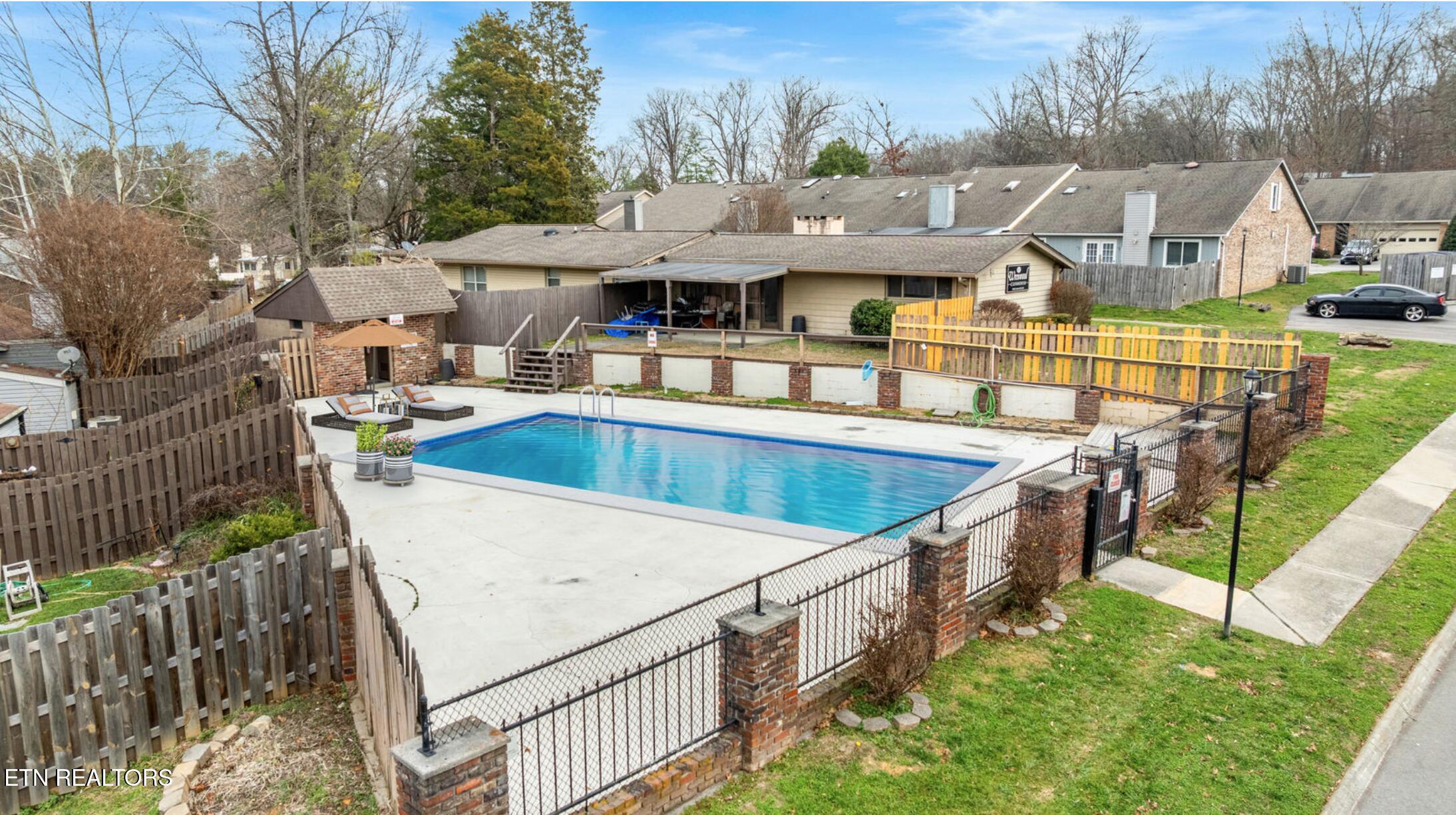 438 Amanda Circle Knoxville TN 37922