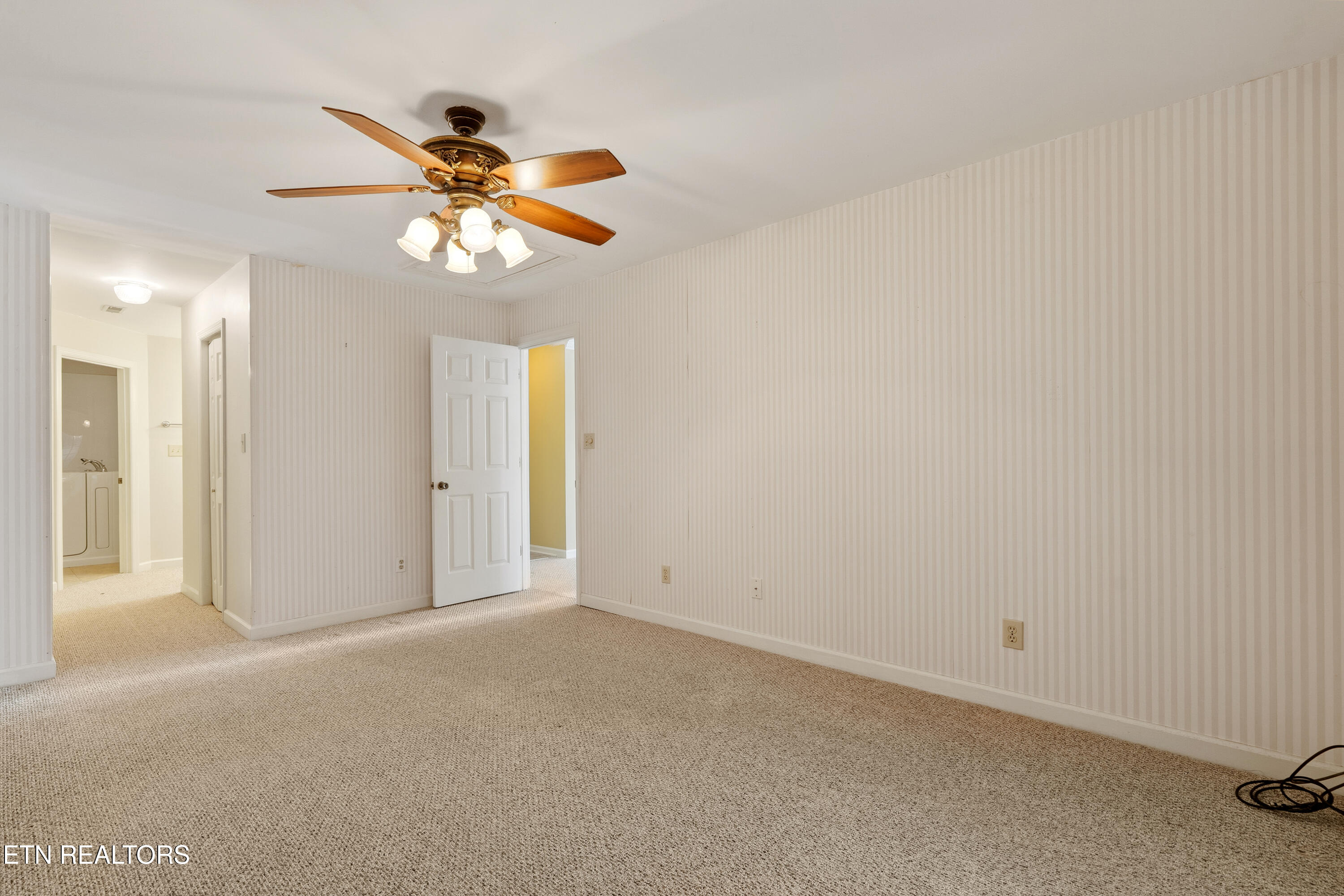 438 Amanda Circle Knoxville TN 37922