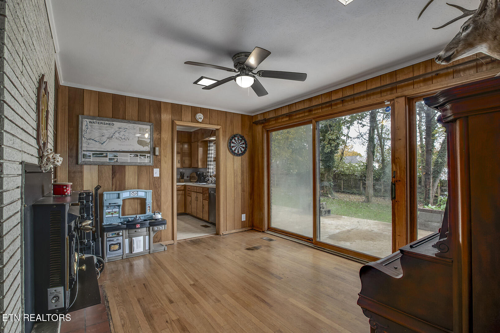 410 Douglas Lane Clinton TN 37716