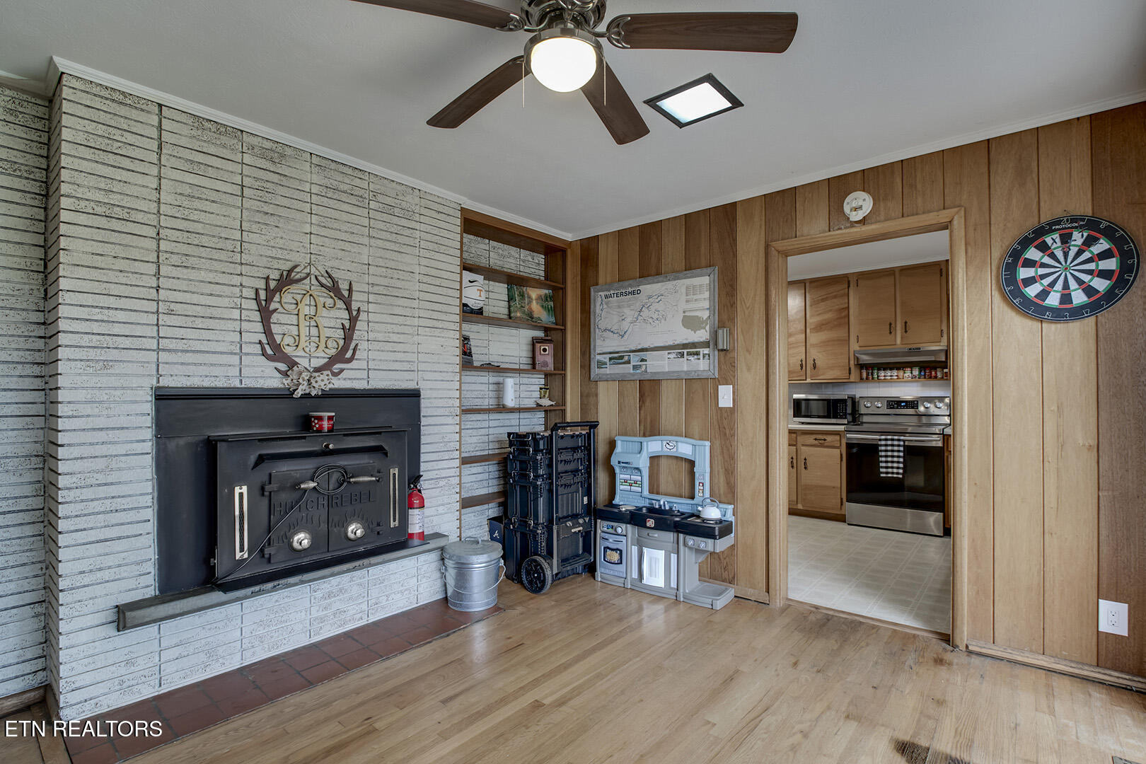 410 Douglas Lane Clinton TN 37716