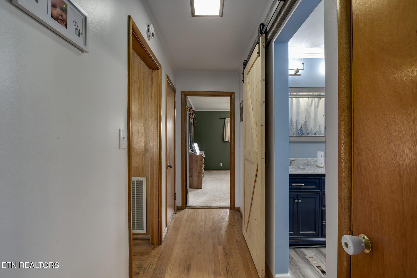 410 Douglas Lane Clinton TN 37716