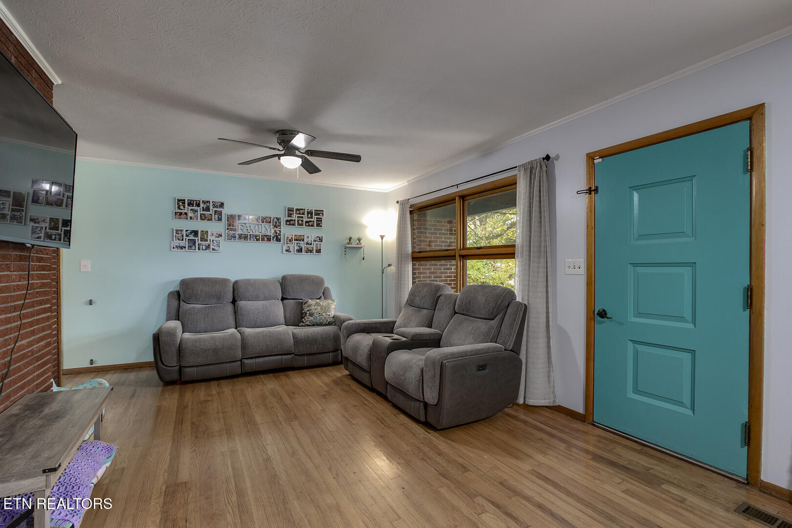 410 Douglas Lane Clinton TN 37716