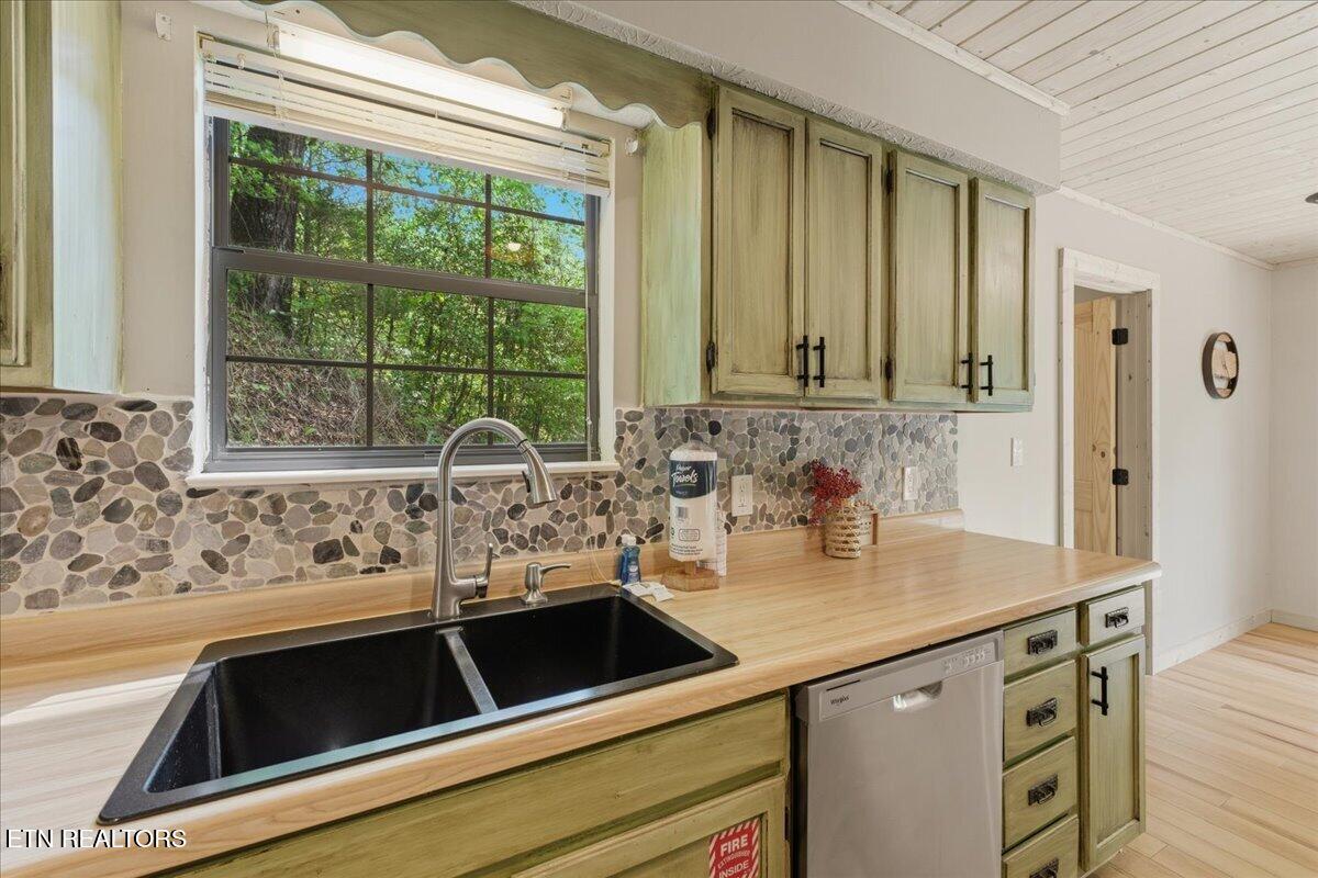 4264 New Pioneer Trail Pigeon Forge TN 37863