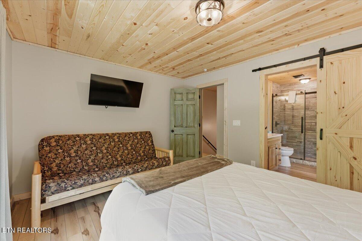 4264 New Pioneer Trail Pigeon Forge TN 37863
