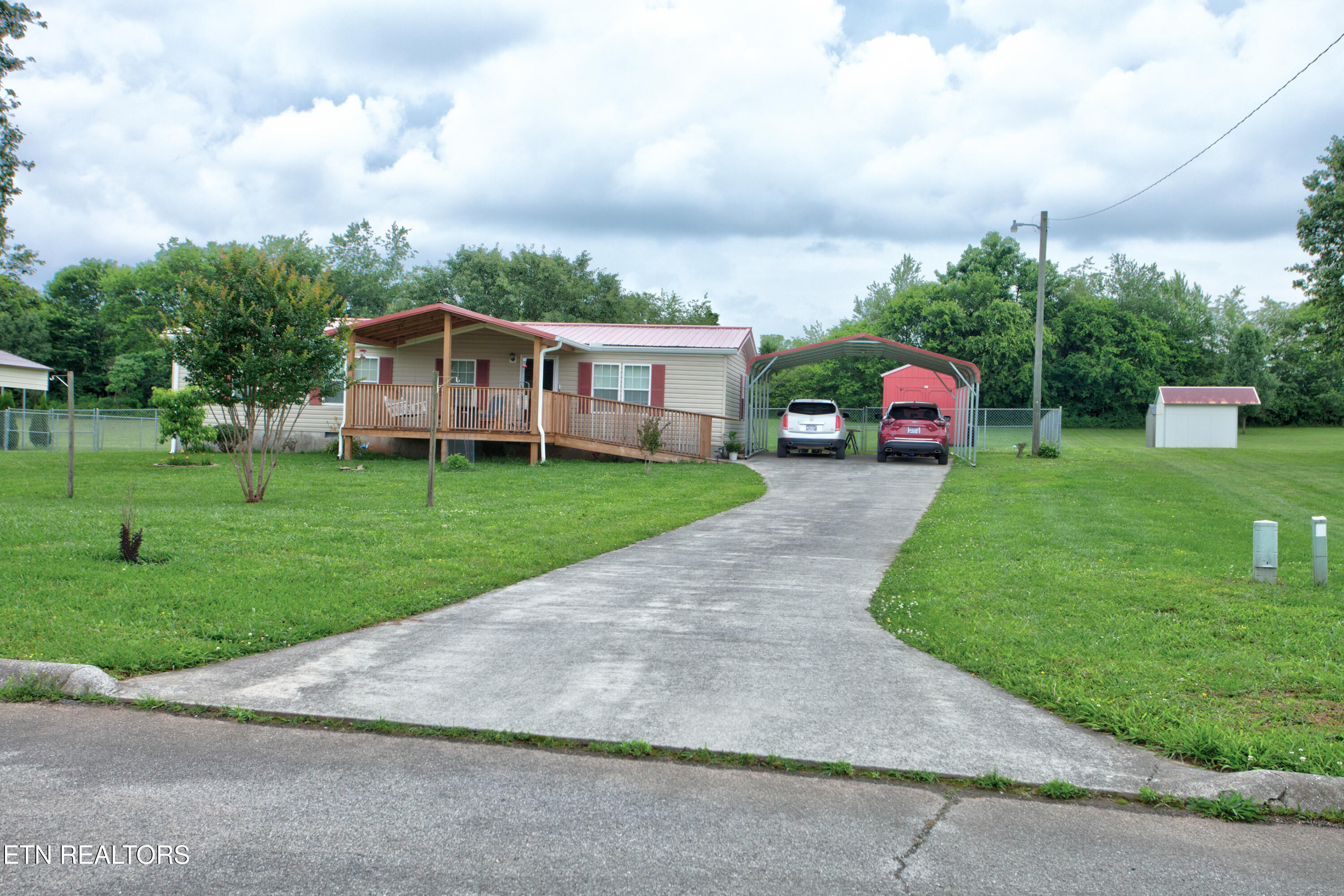 5261 Morganton Boulevard Greenback TN 37742