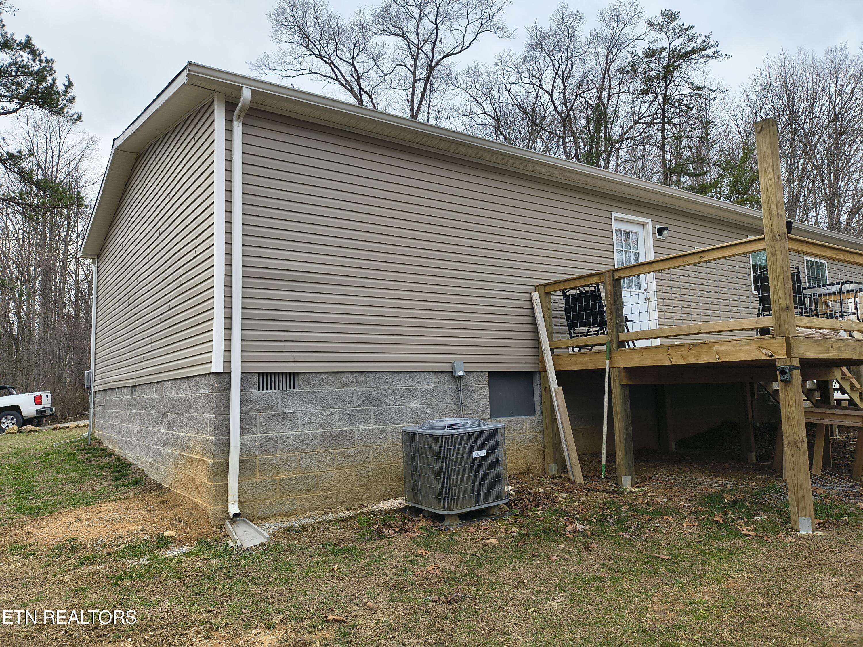 315 Key Lane Pioneer TN 37847