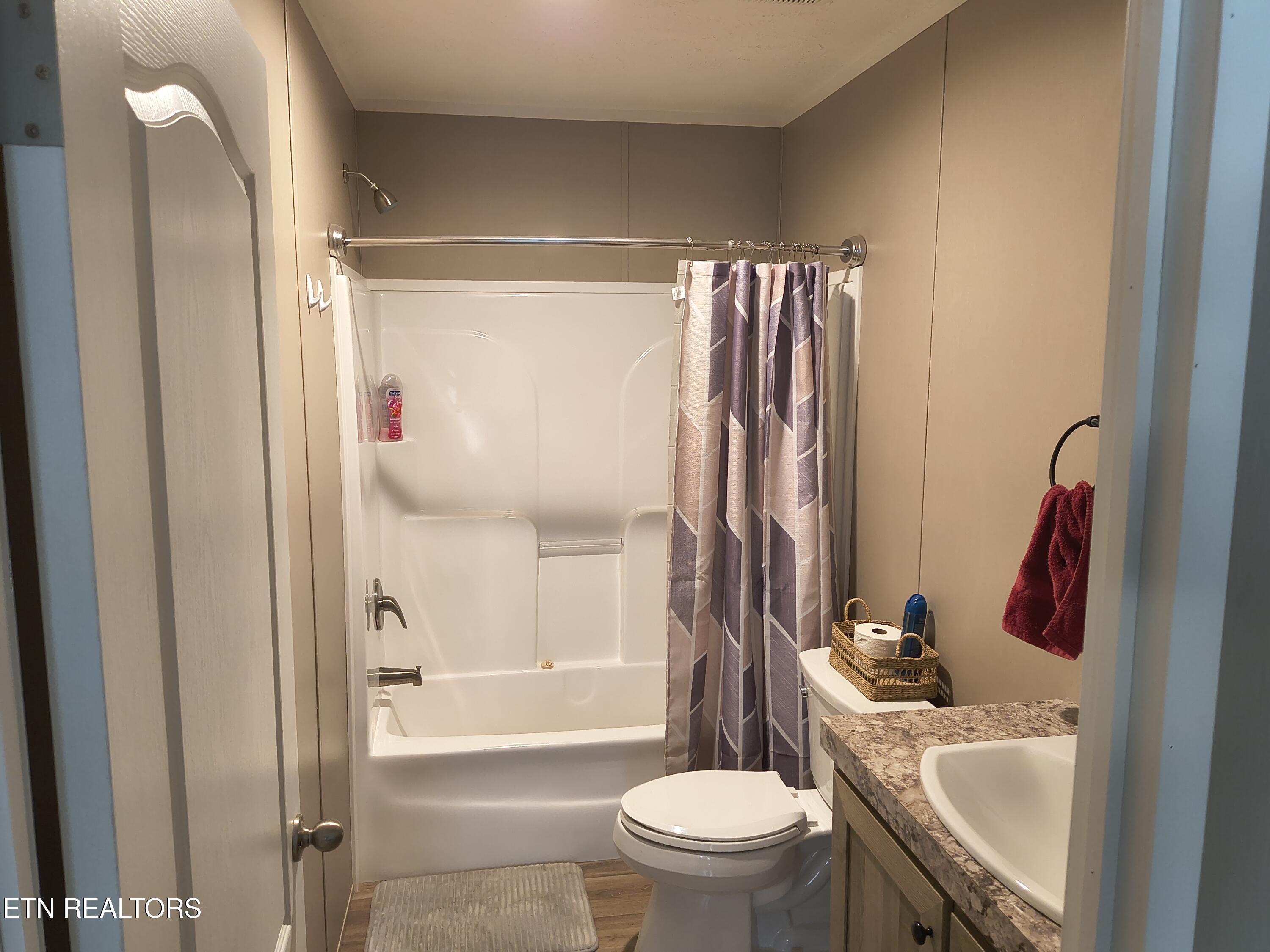 315 Key Lane Pioneer TN 37847