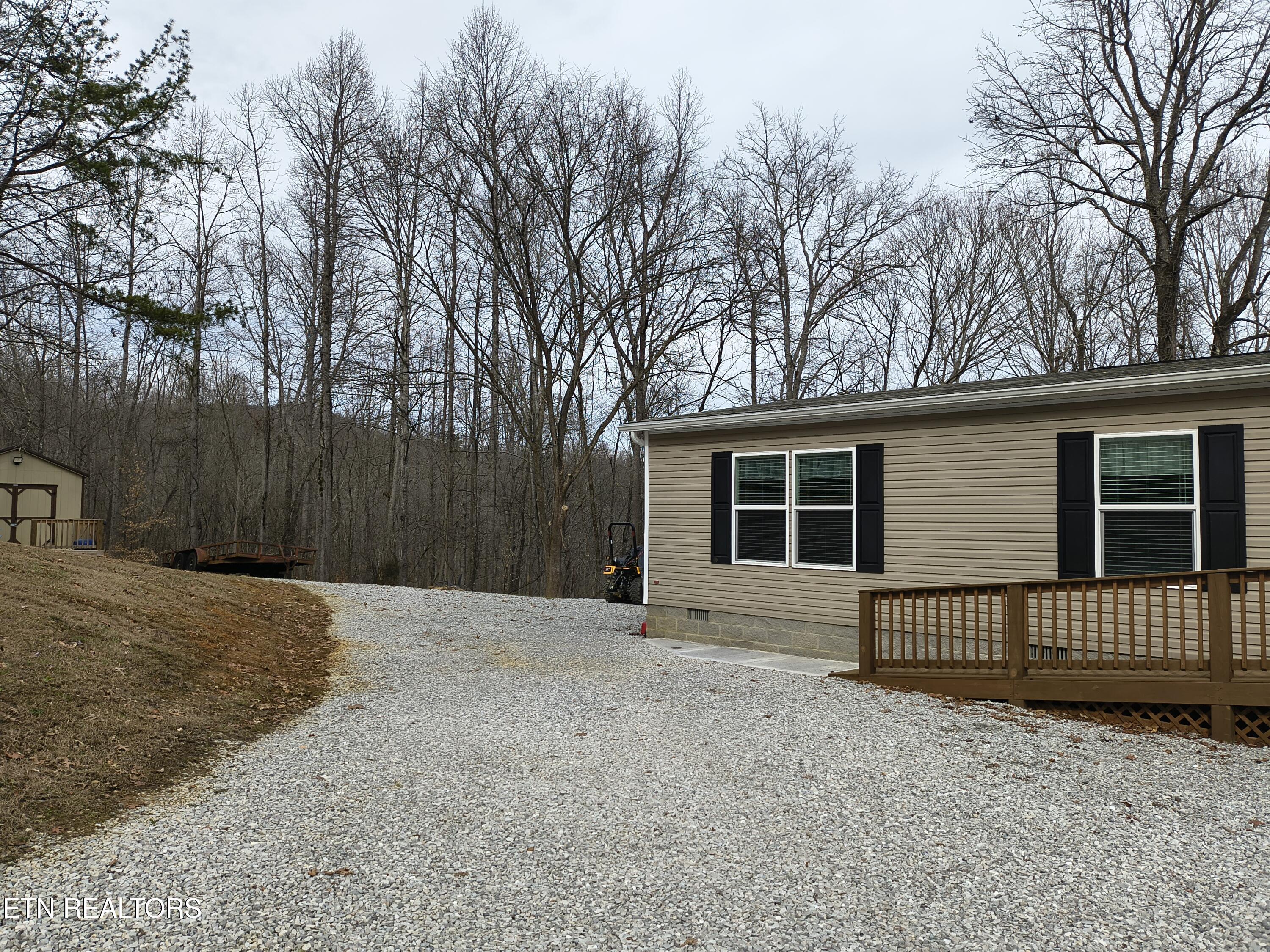 315 Key Lane Pioneer TN 37847