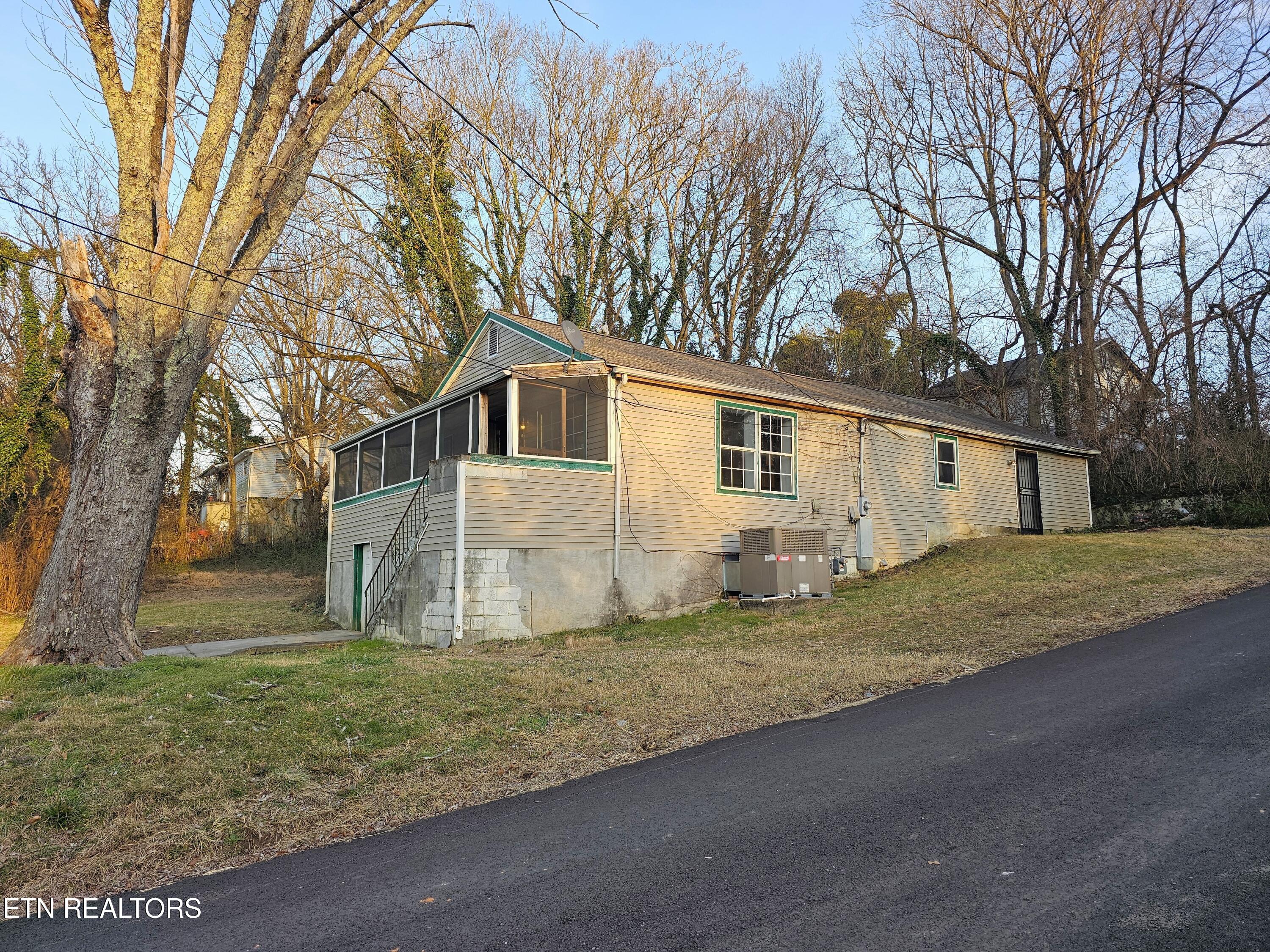 2400 Center Avenue Knoxville TN 37915