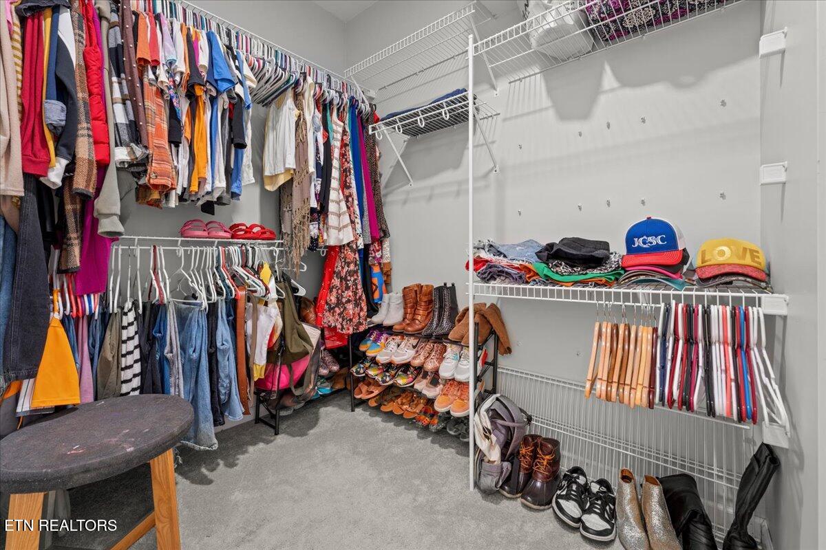 330 Sandalwood Lane Dandridge TN 37725