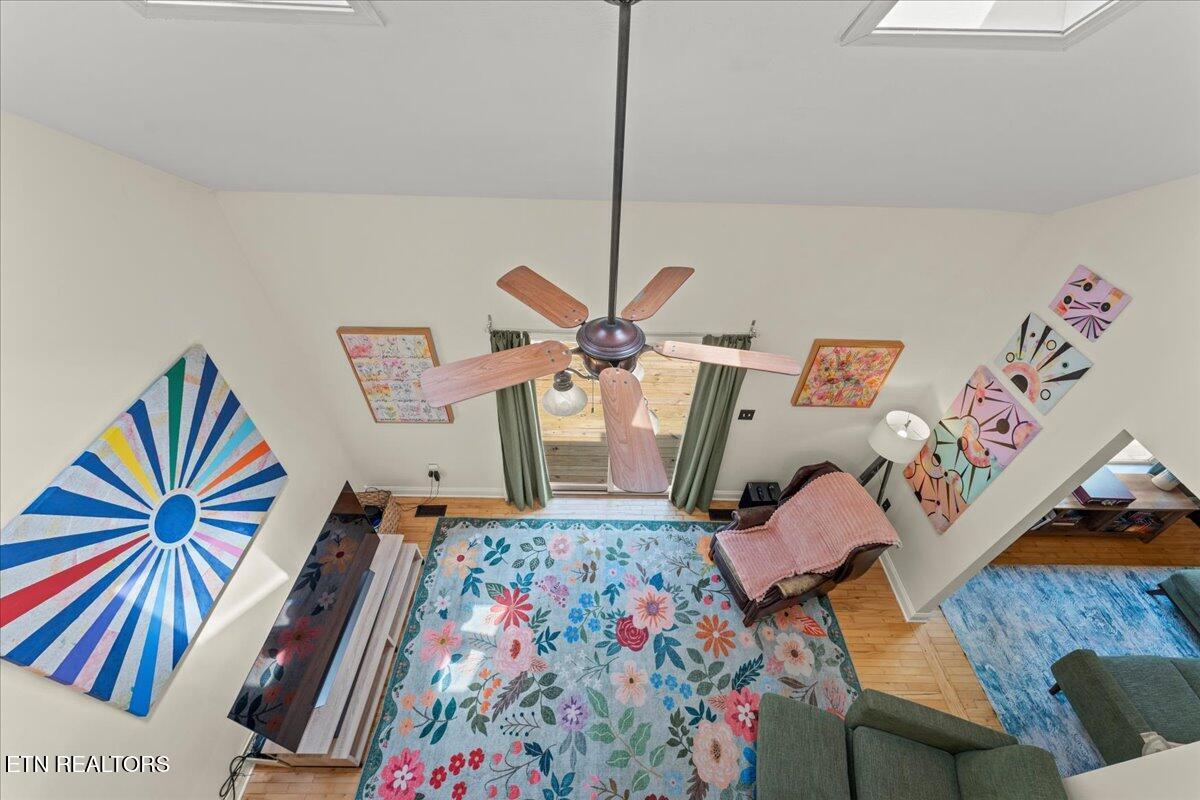 330 Sandalwood Lane Dandridge TN 37725