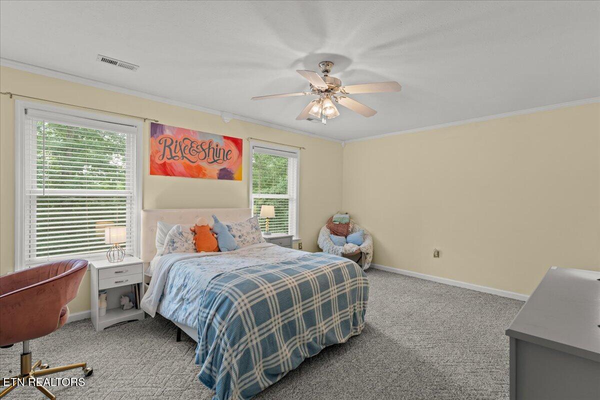 330 Sandalwood Lane Dandridge TN 37725