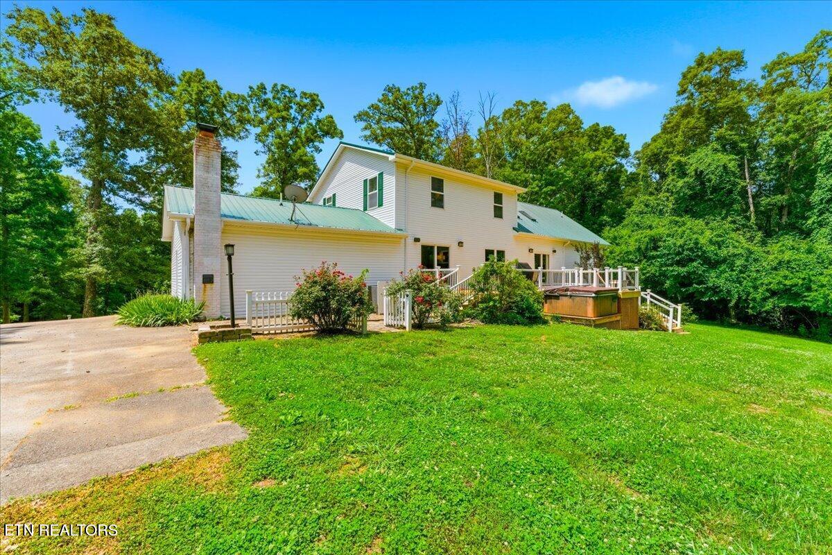 330 Sandalwood Lane Dandridge TN 37725