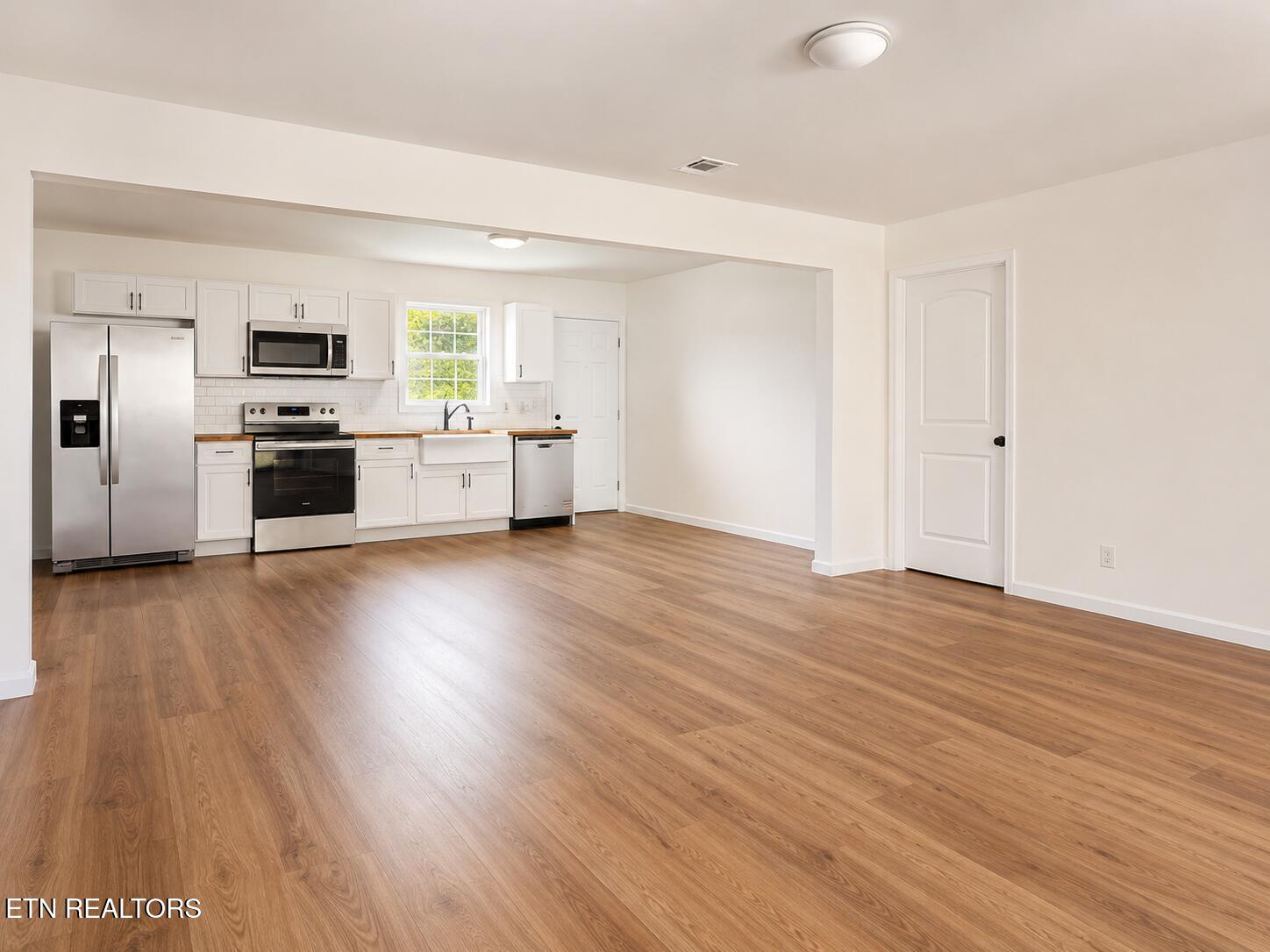 2227 Bernhurst Drive Knoxville TN 37918