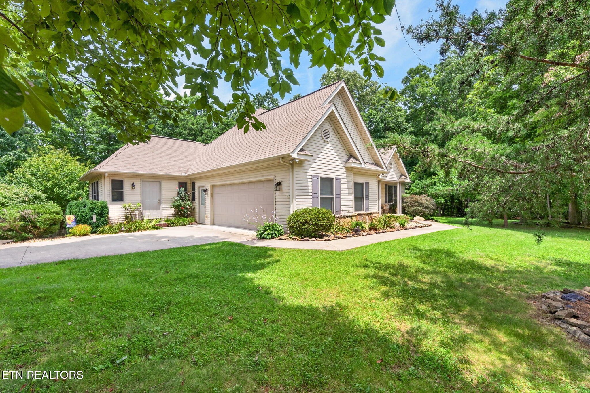 317 Georgee Road Jamestown TN 38556
