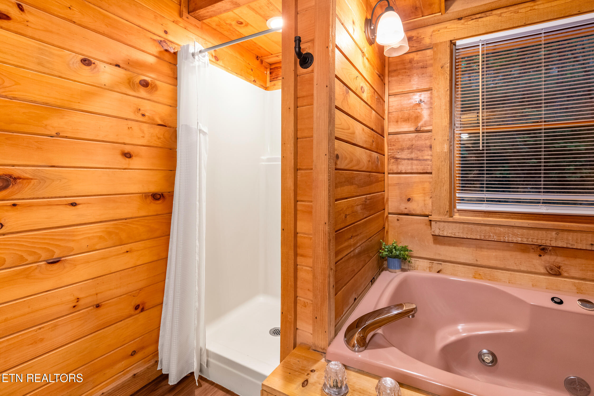 3504 Hunter Hills Way Sevierville TN 37876