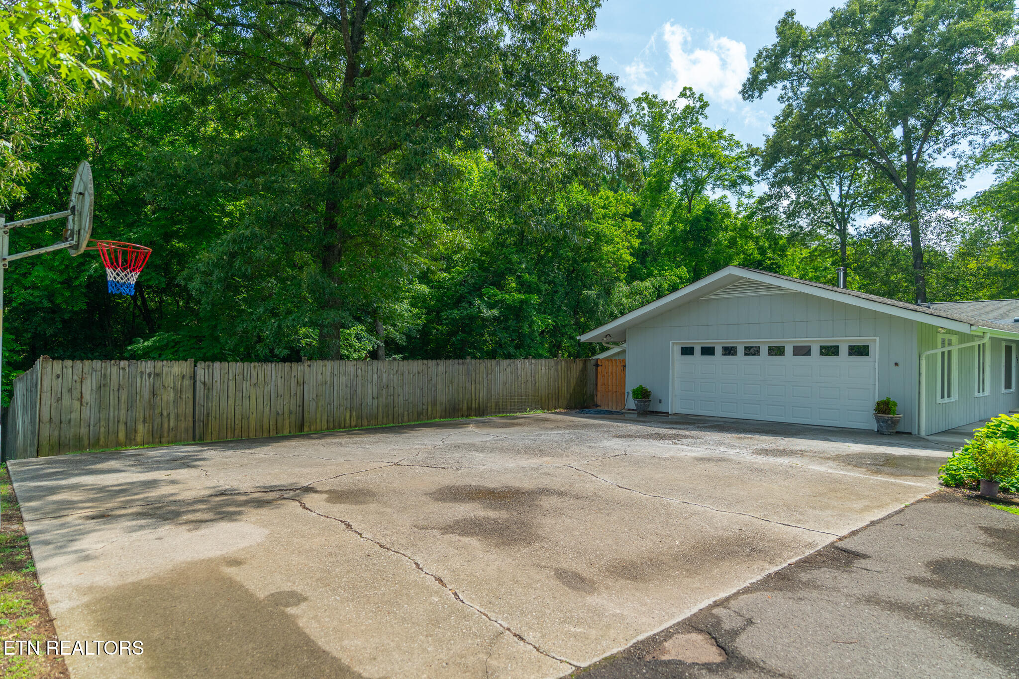 332 Crossfield Drive Knoxville TN 37920