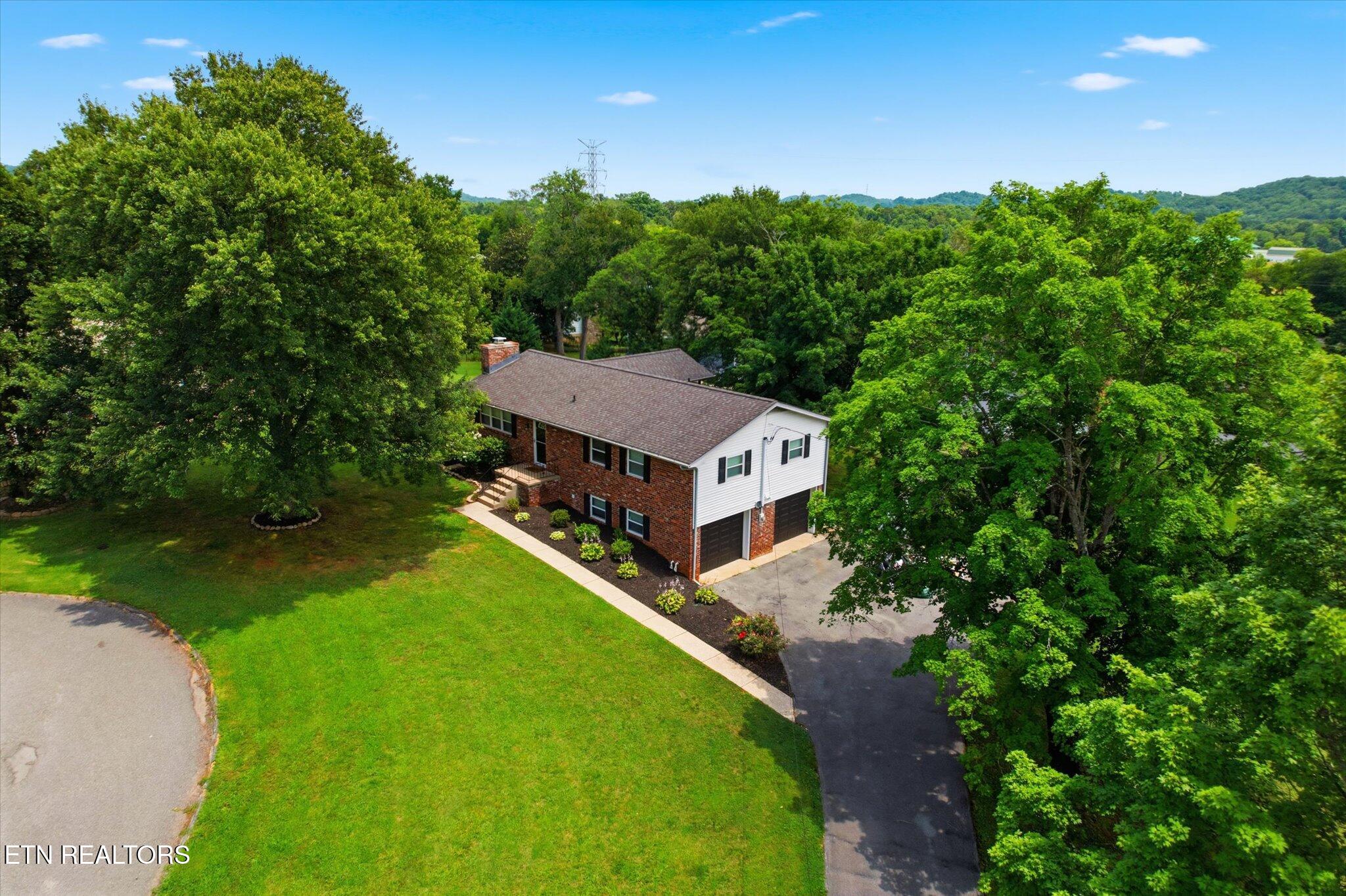 6408 Flintrock Circle Knoxville TN 37920