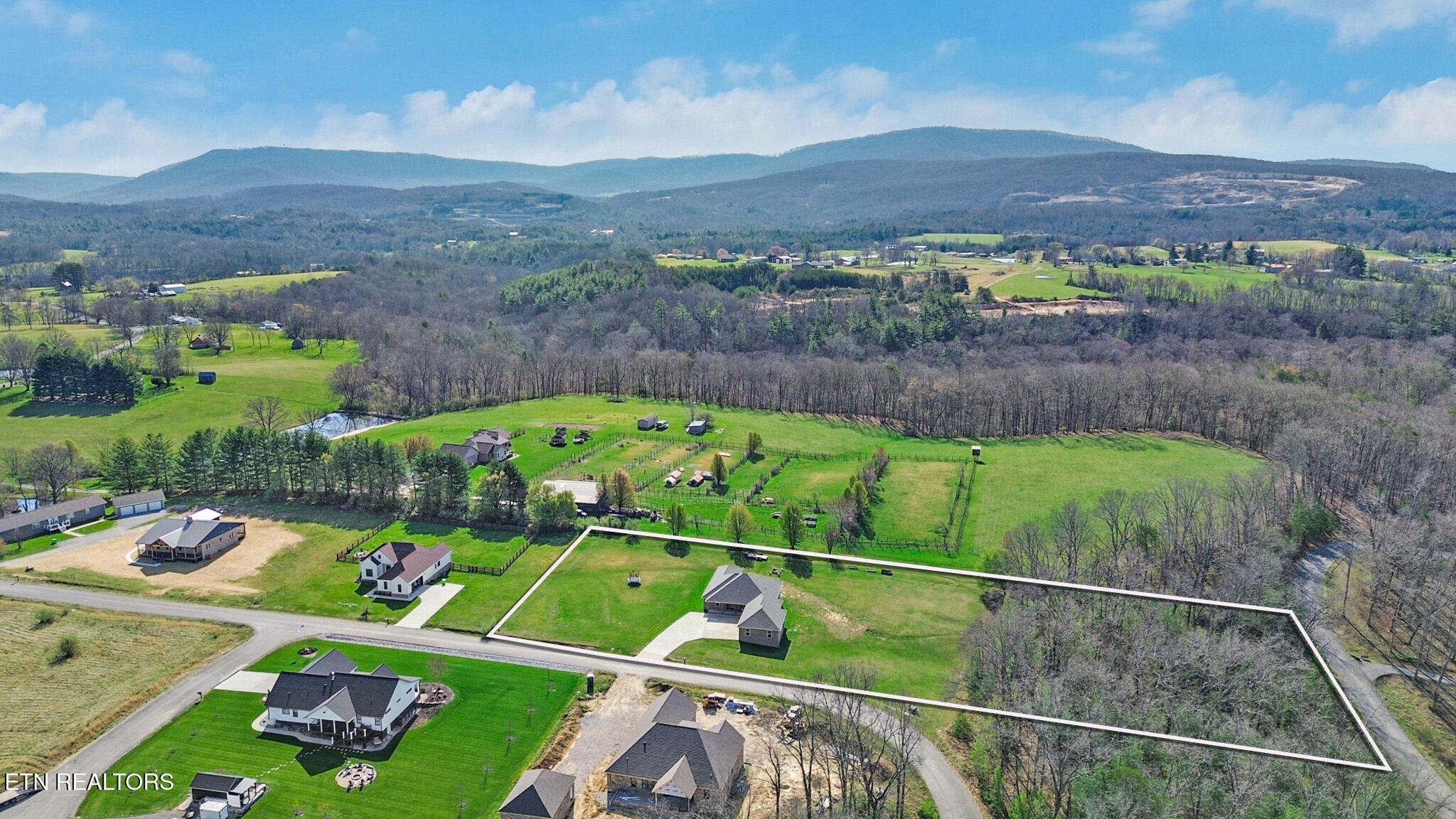 830 Keating Loop Crossville TN 38555