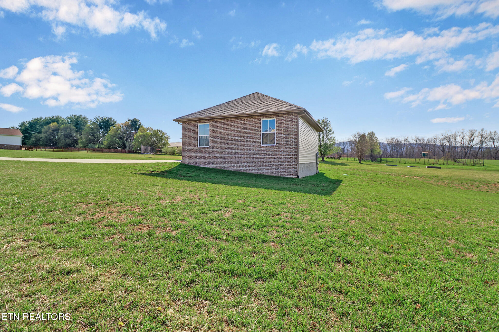 830 Keating Loop Crossville TN 38555